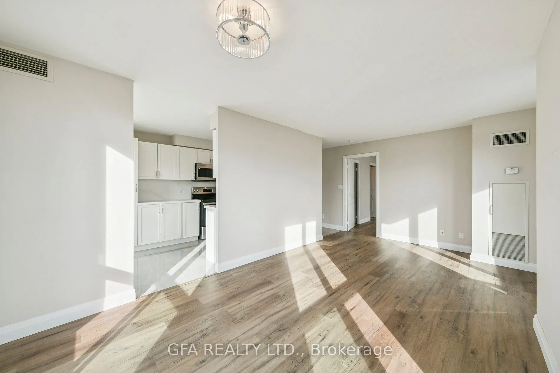 4879 Kimbermount Avenue, #308