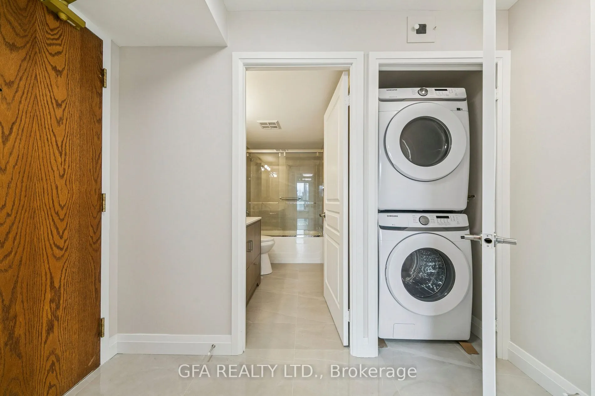 4879 Kimbermount Avenue, #308