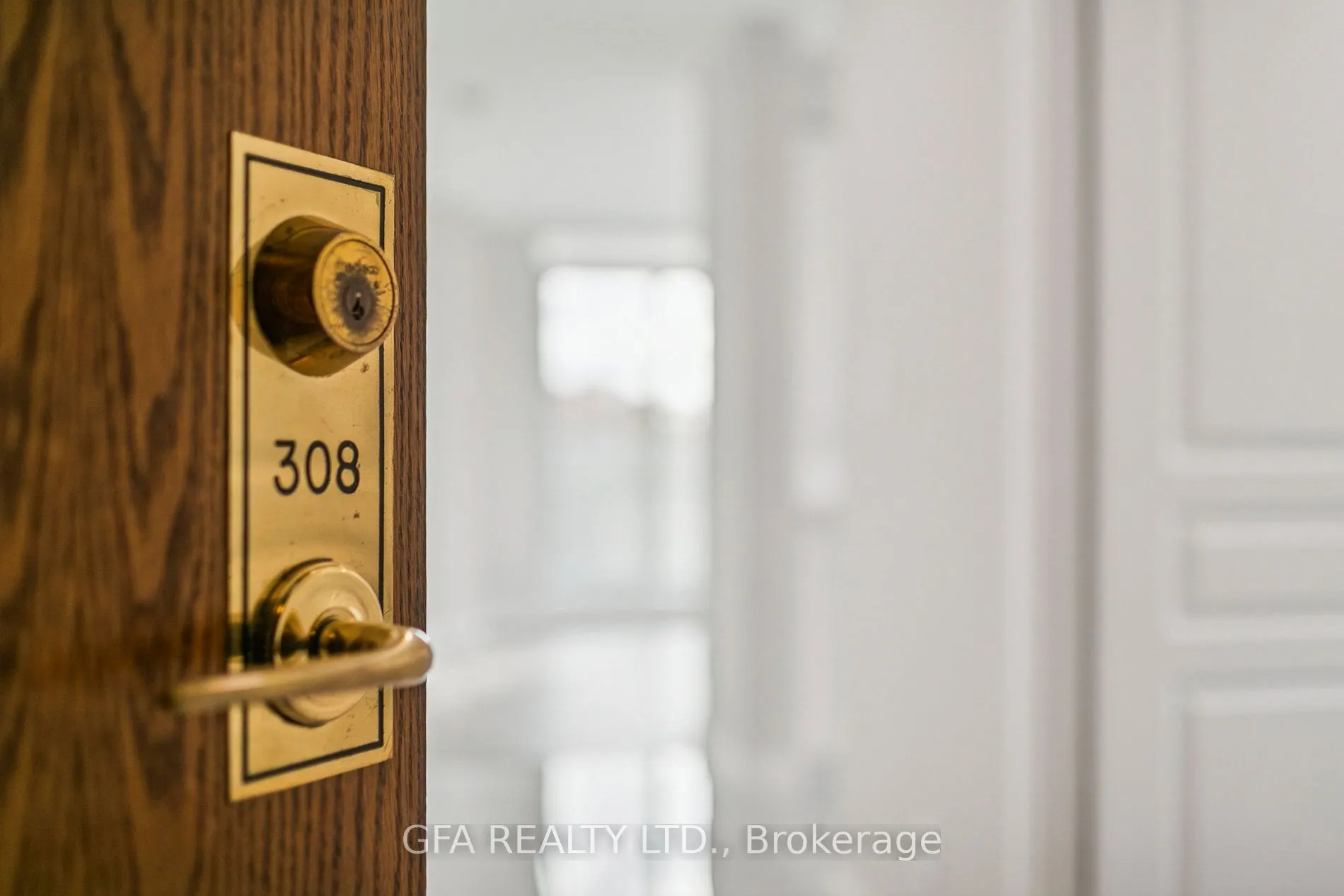 4879 Kimbermount Avenue, #308