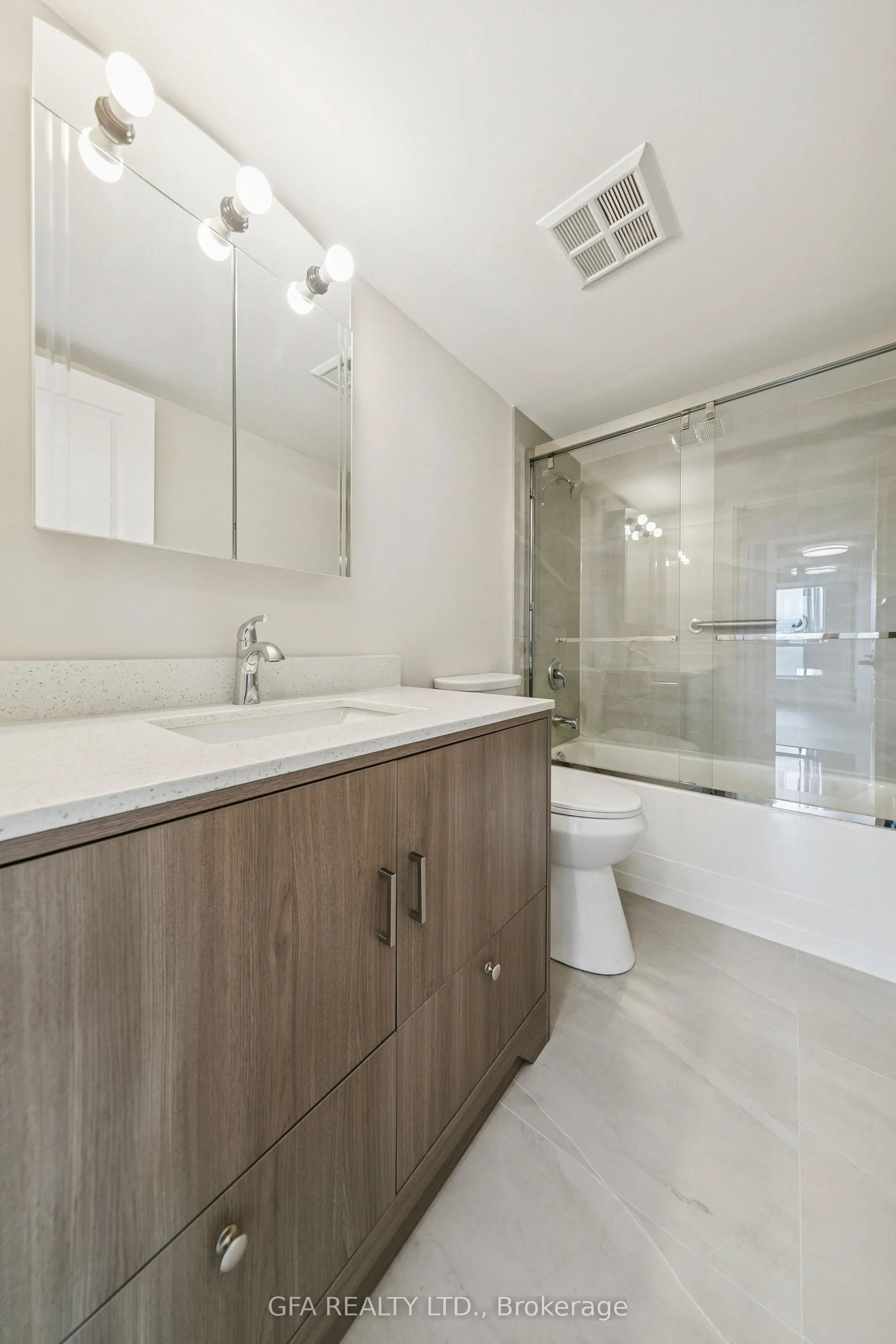 4879 Kimbermount Avenue, #308