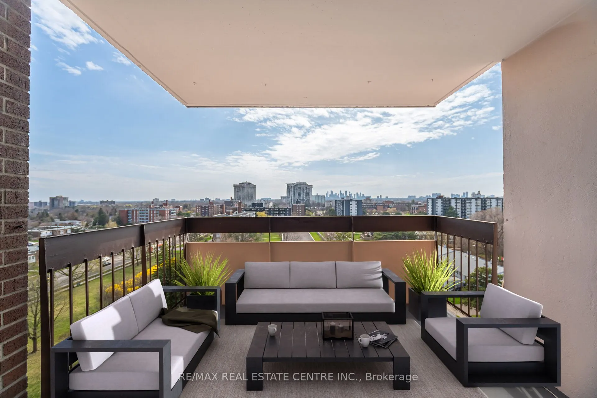 1615 Bloor Street, #1111