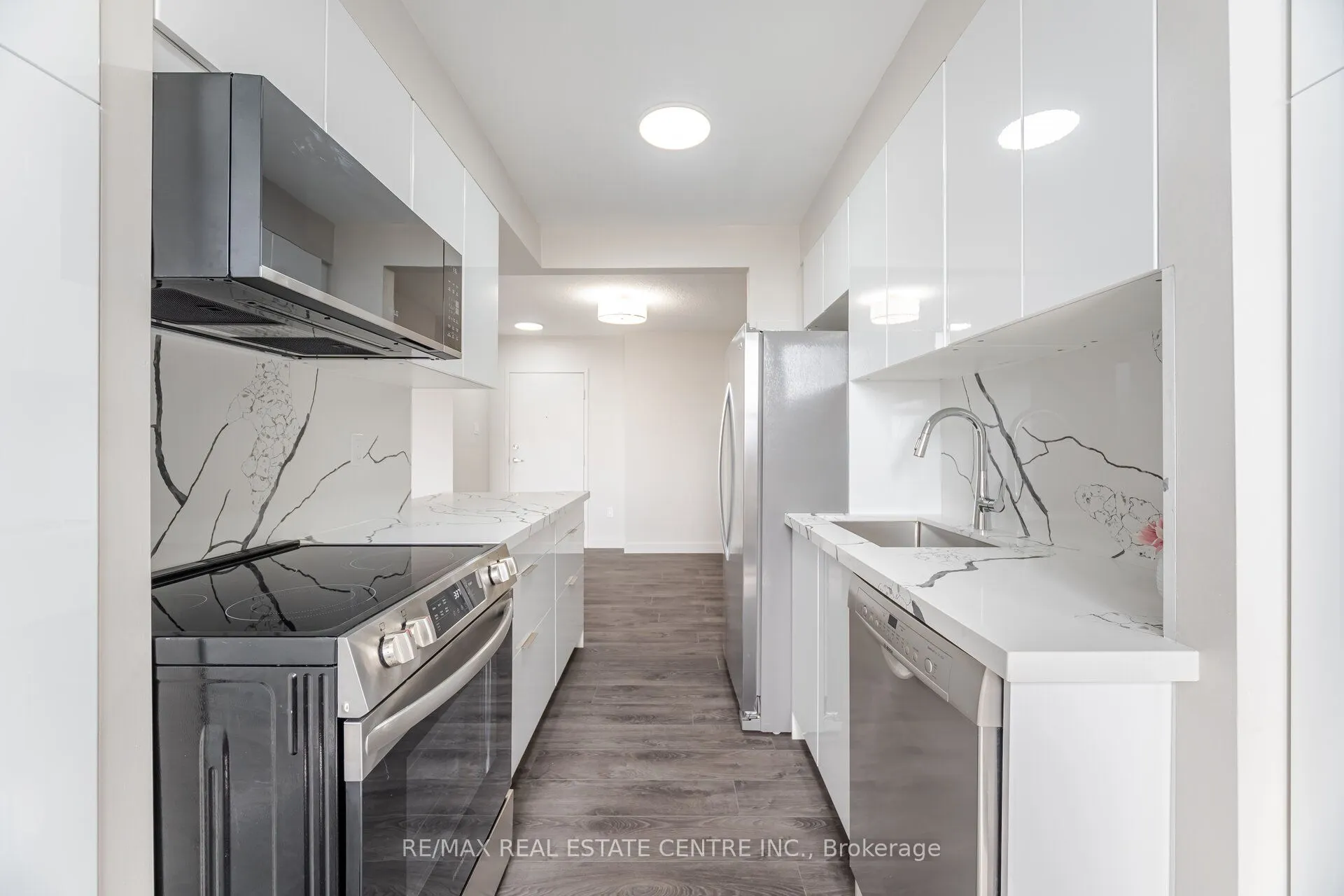 1615 Bloor Street, #1111