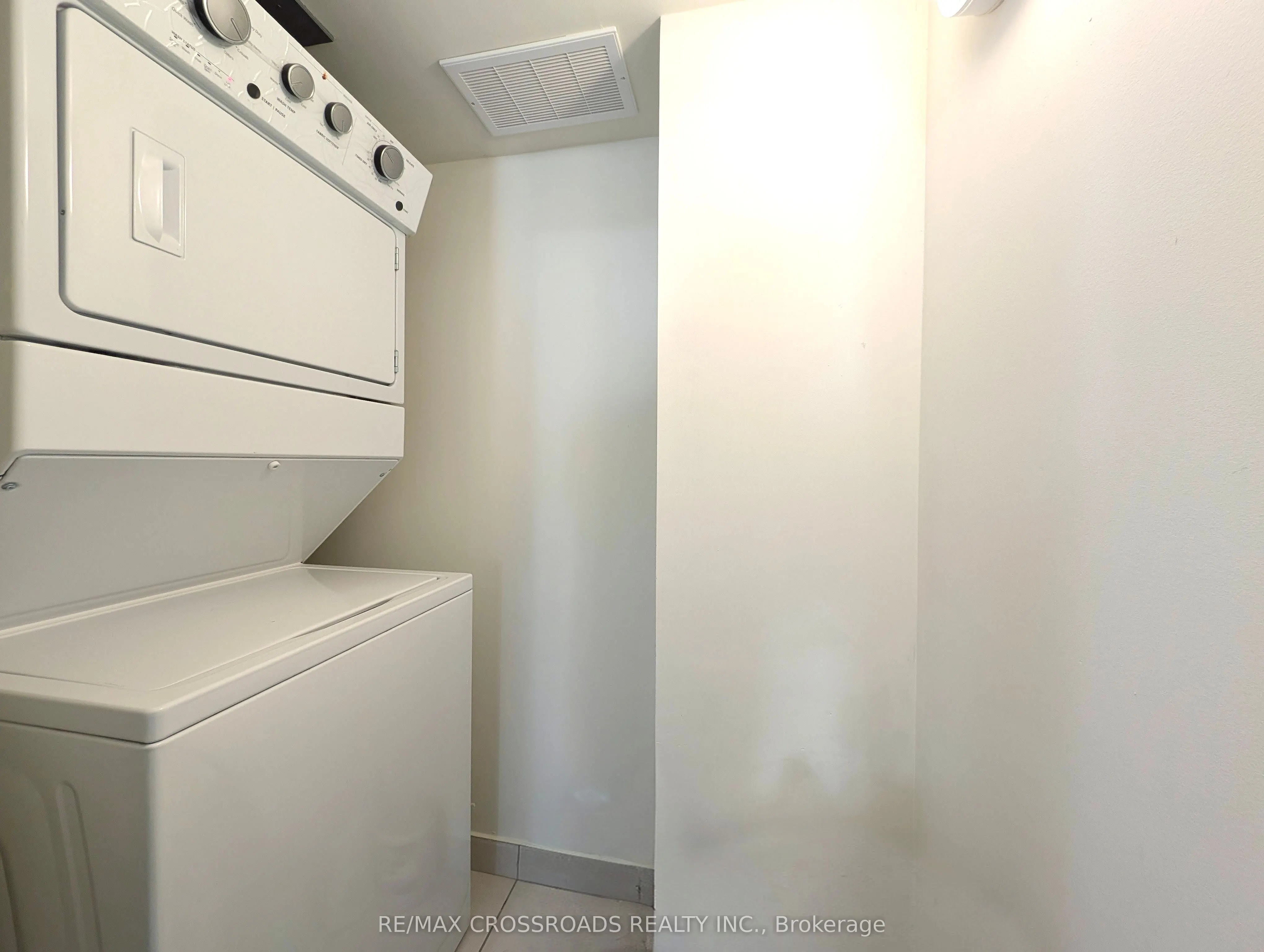 19 Applewood Lane, #244