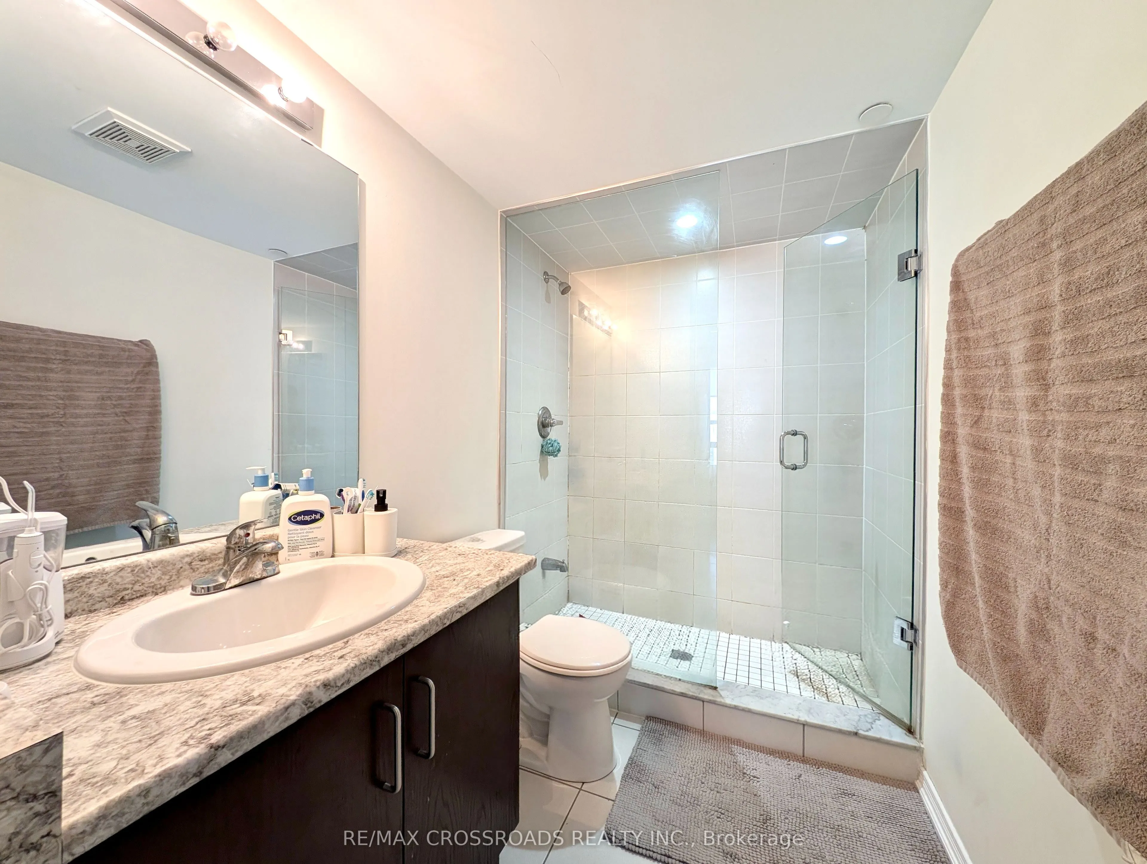 19 Applewood Lane, #244