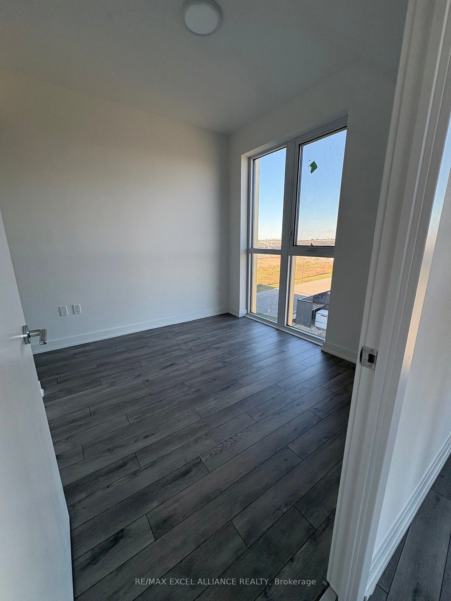 1005 Dundas Street E, #620