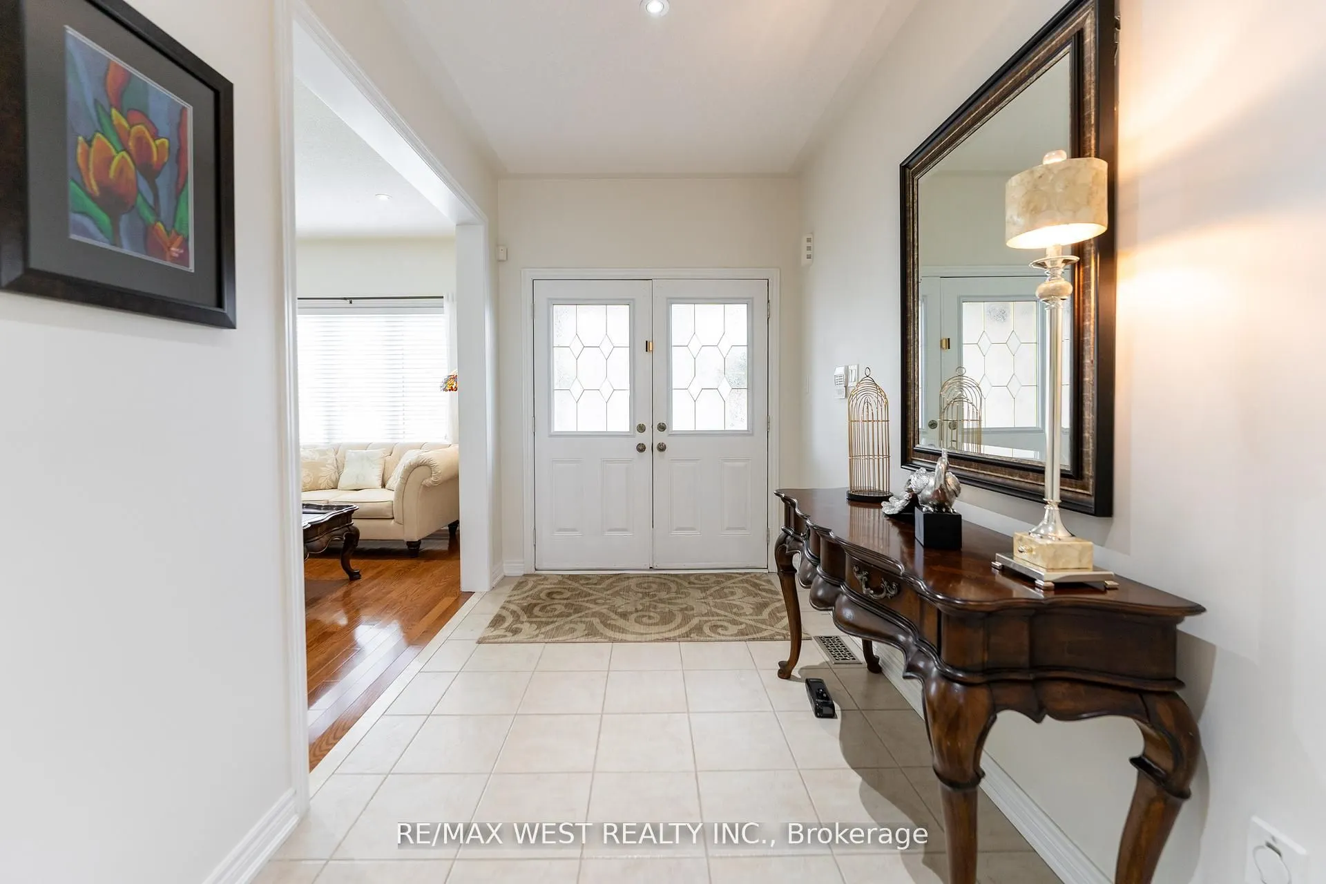 8 Yellow Avens Boulevard