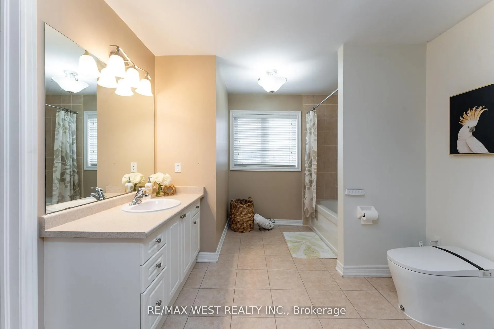 8 Yellow Avens Boulevard