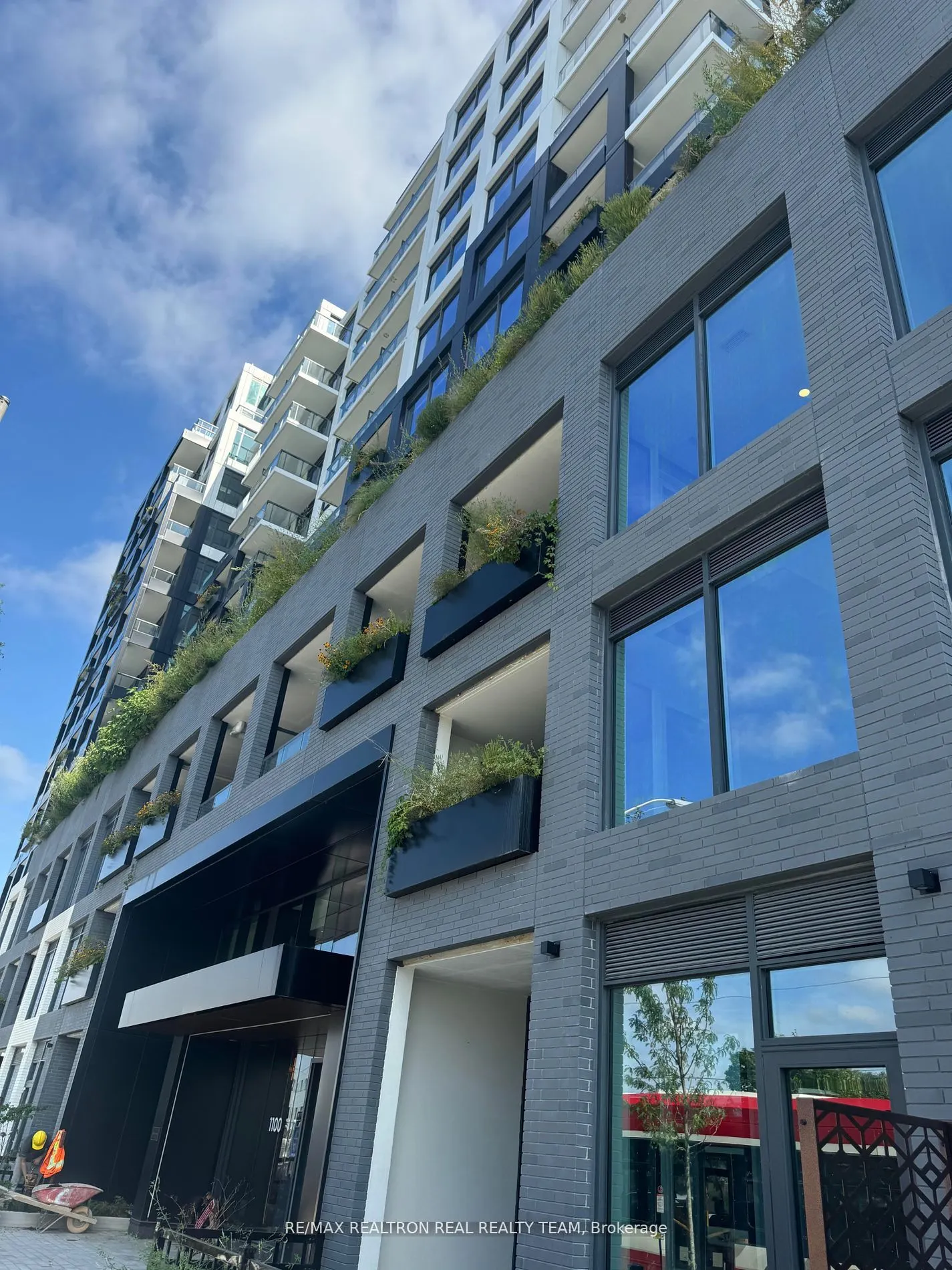 1100 Sheppard Avenue W, #325