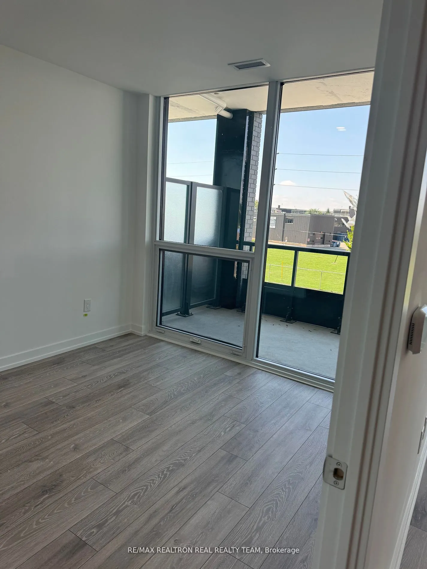 1100 Sheppard Avenue W, #325