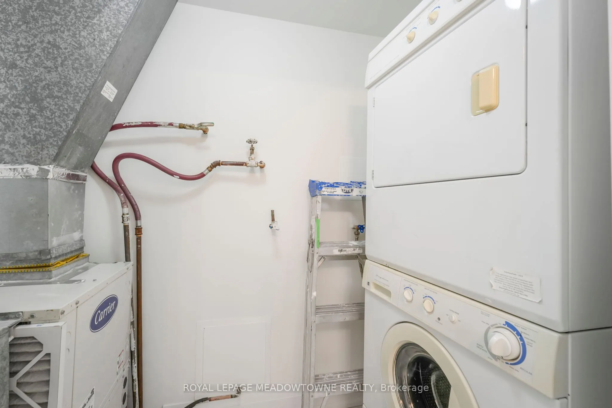 4235 Sherwoodtowne Boulevard E, #204