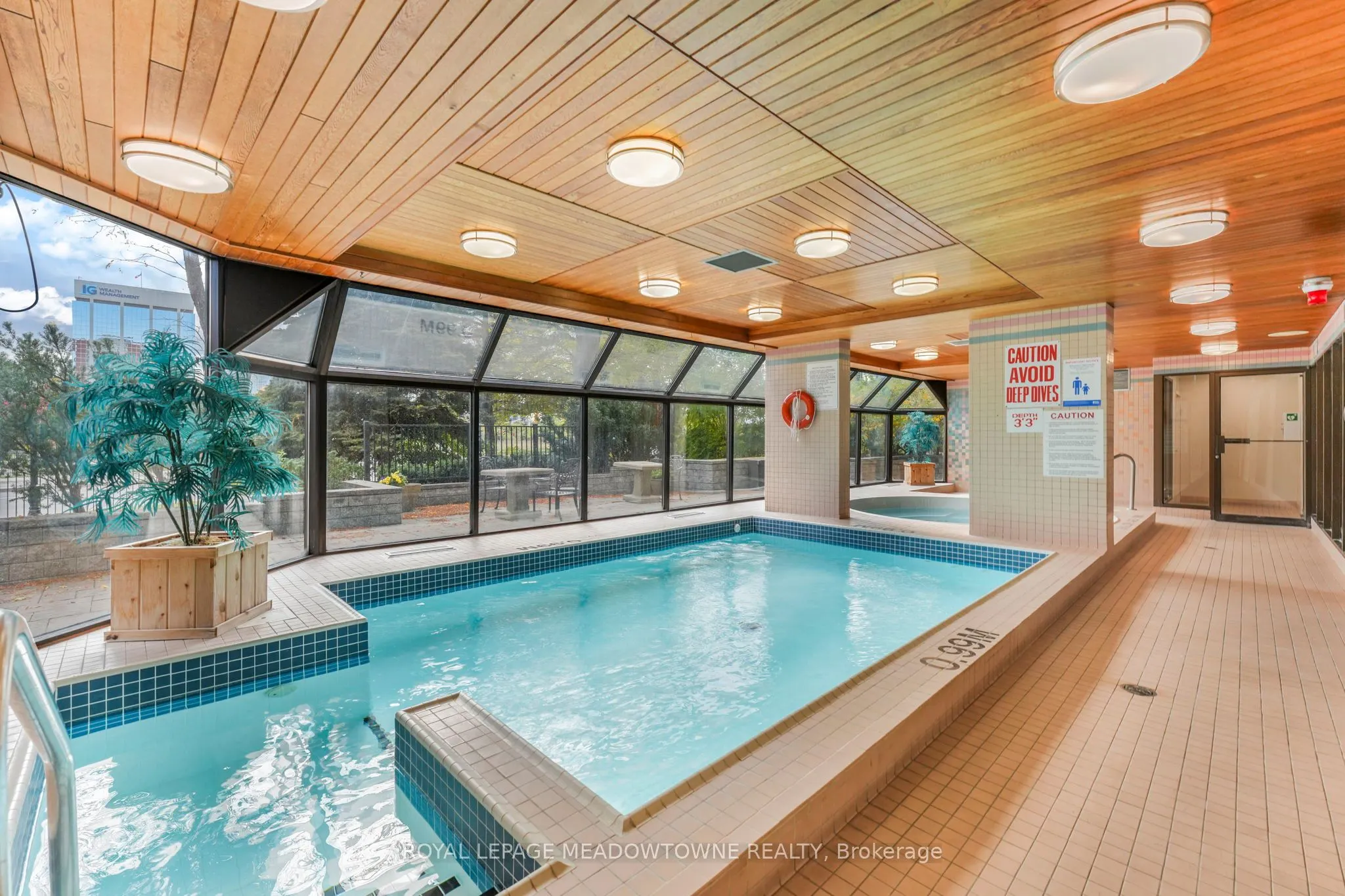 4235 Sherwoodtowne Boulevard E, #204