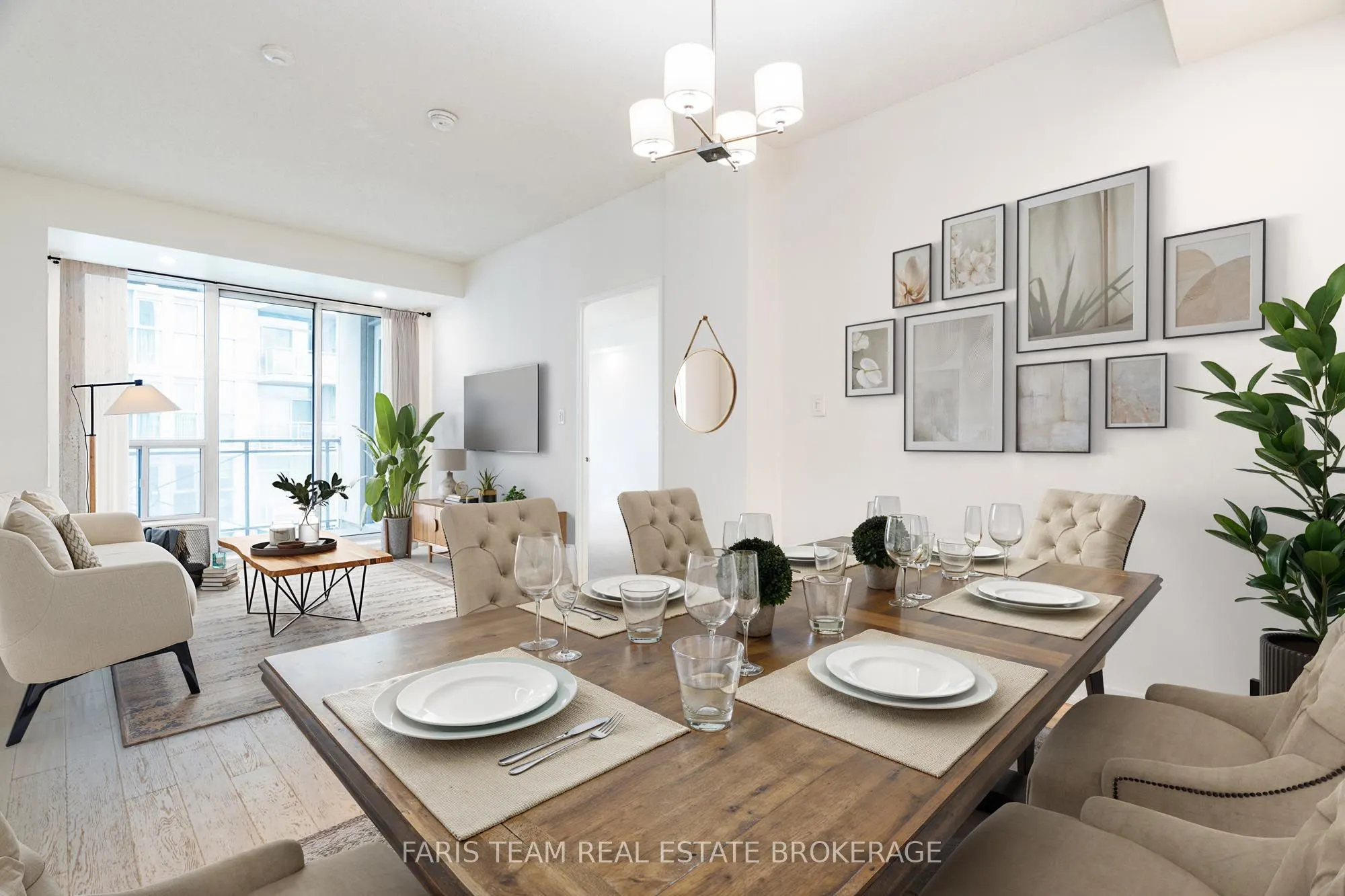 88 Palace Pier Court, #806