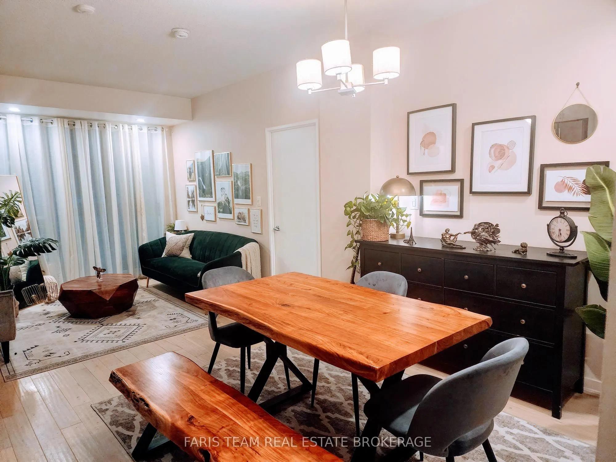 88 Palace Pier Court, #806