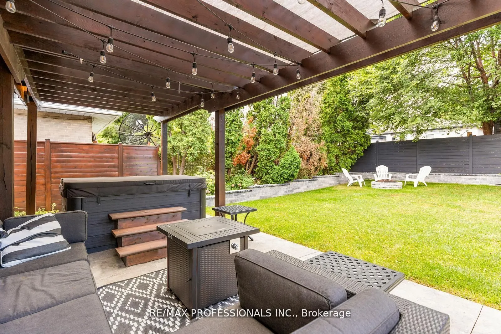 20 Bradbury Crescent