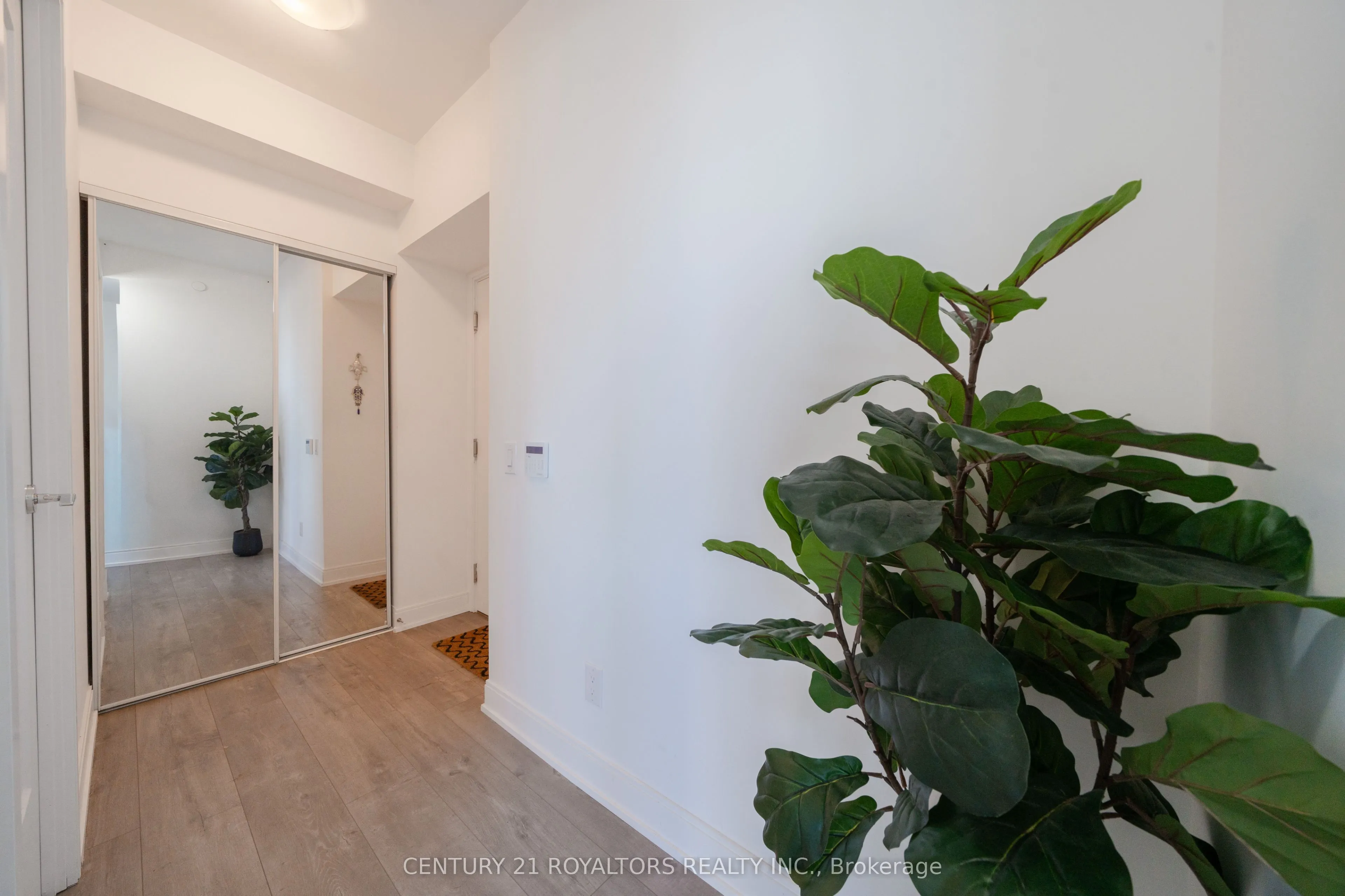 70 Annie Craig Drive, #1402