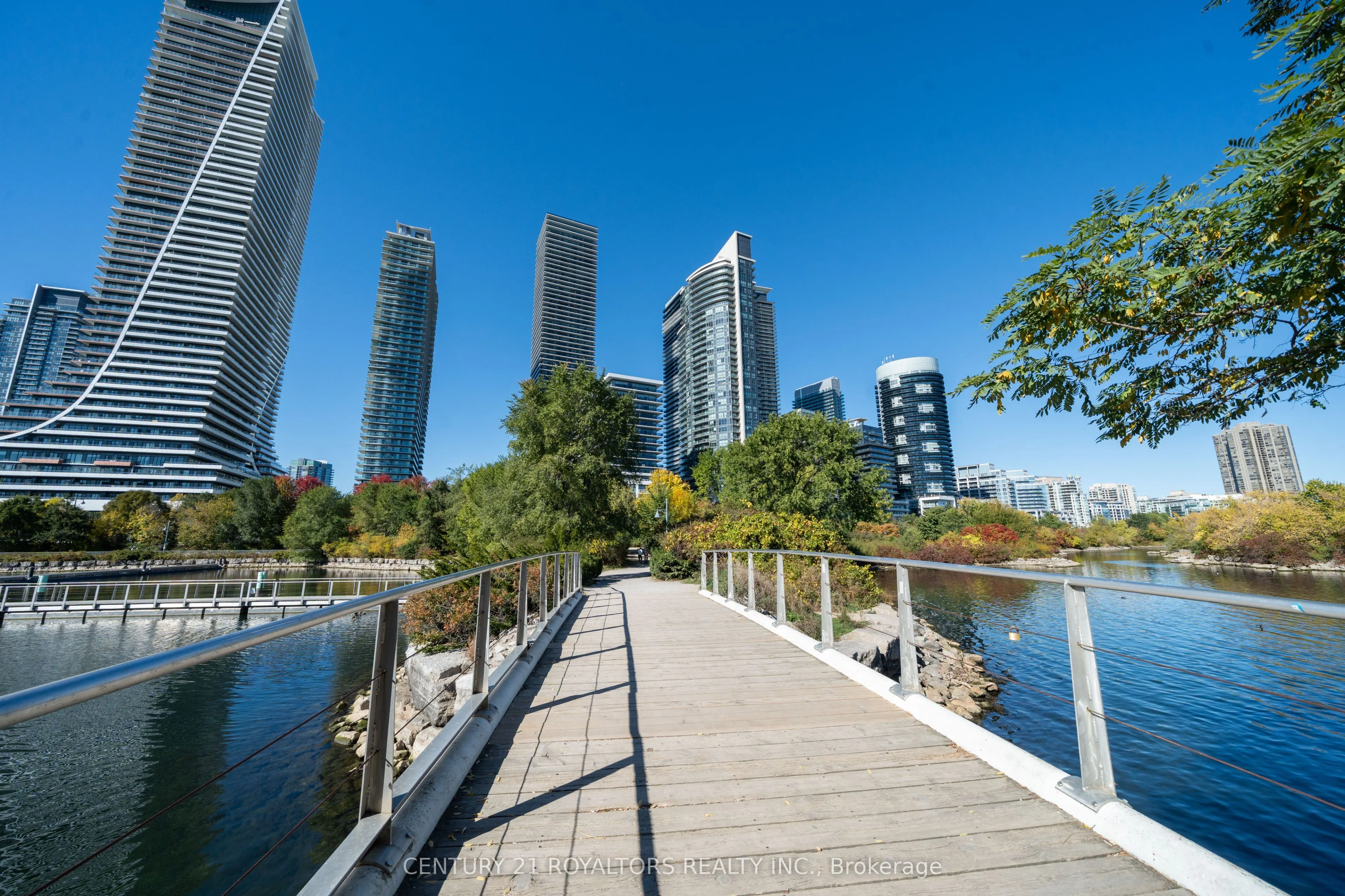 70 Annie Craig Drive, #1402