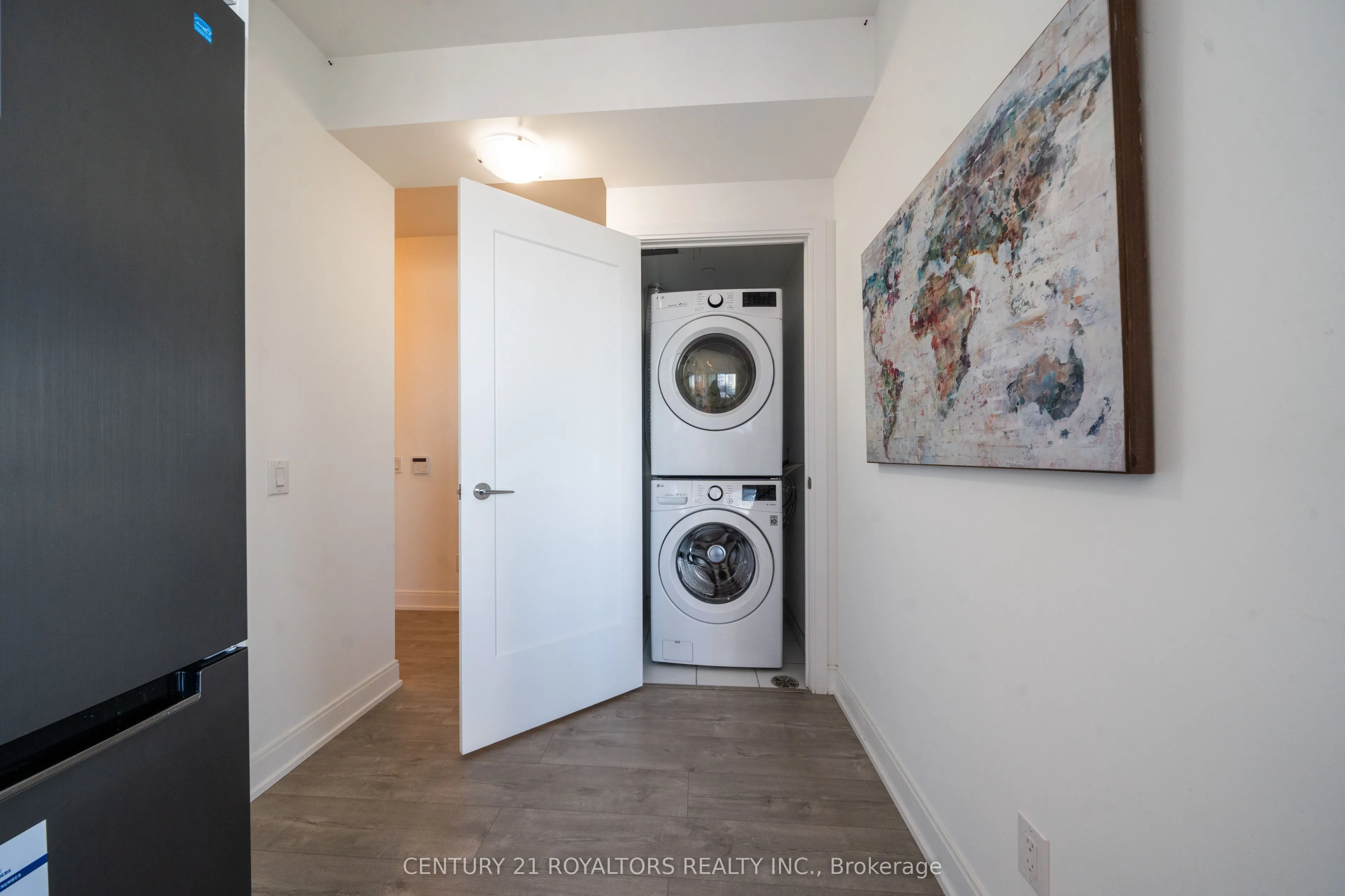 70 Annie Craig Drive, #1402