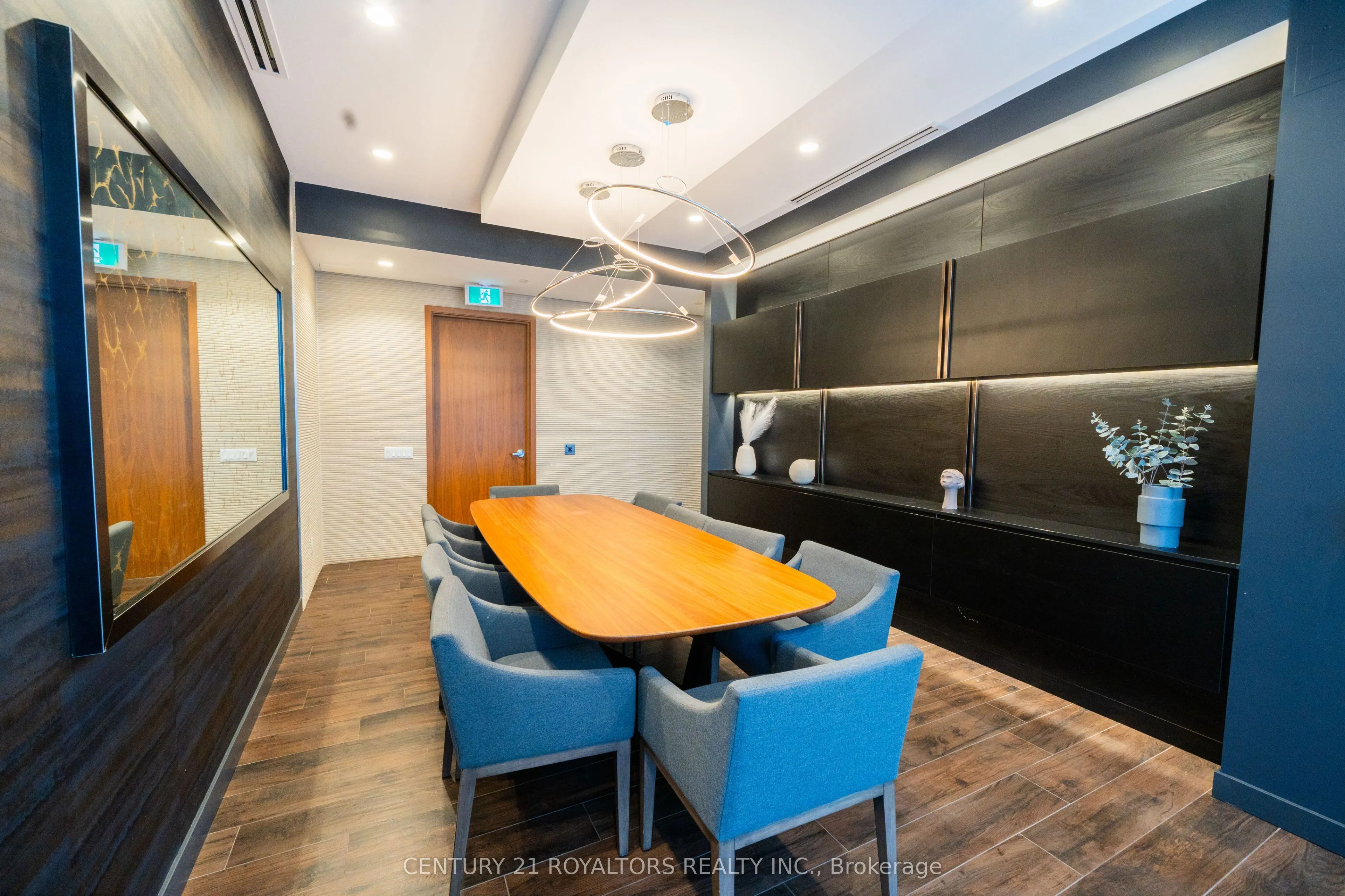 70 Annie Craig Drive, #1402