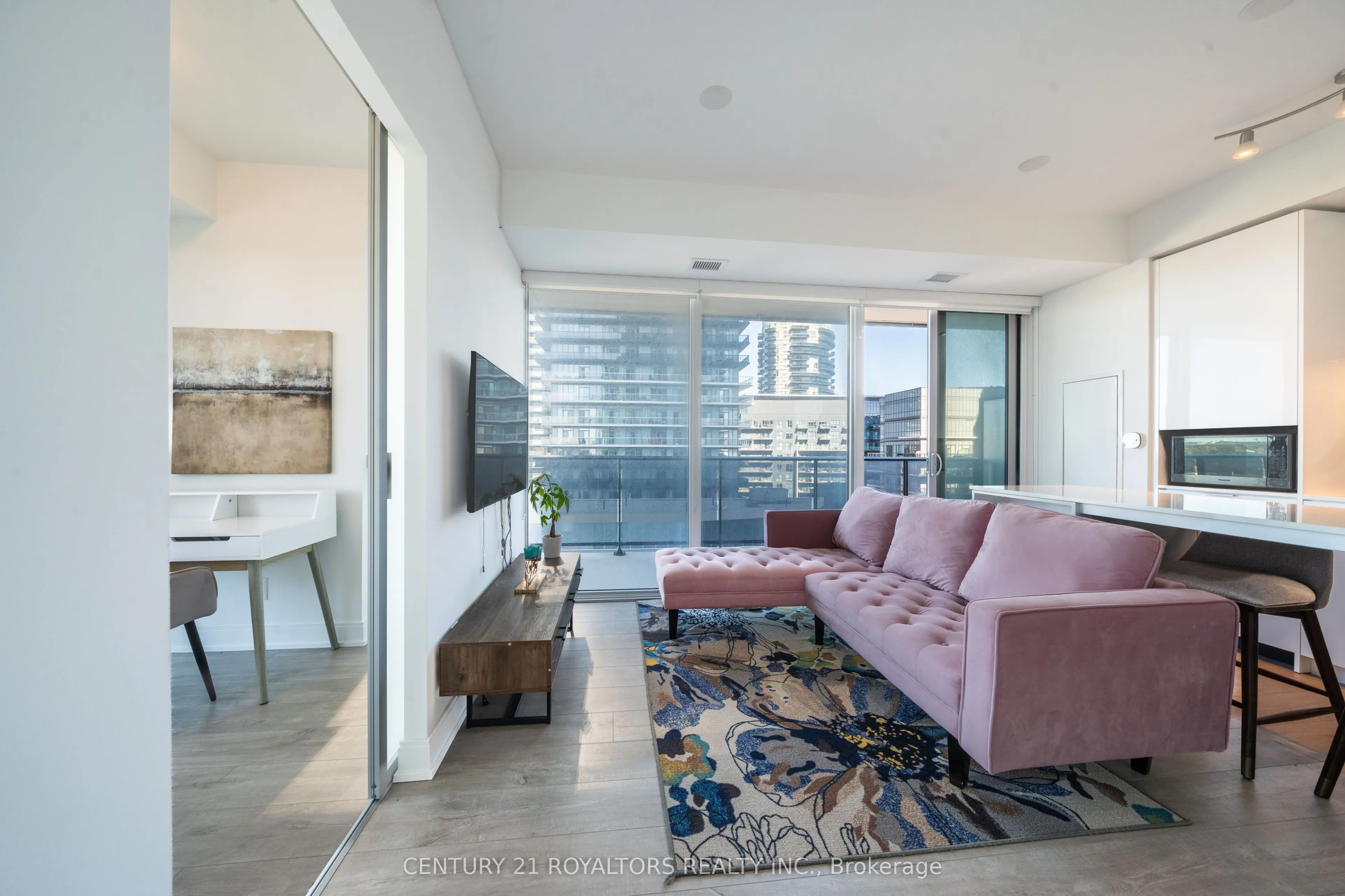 70 Annie Craig Drive, #1402