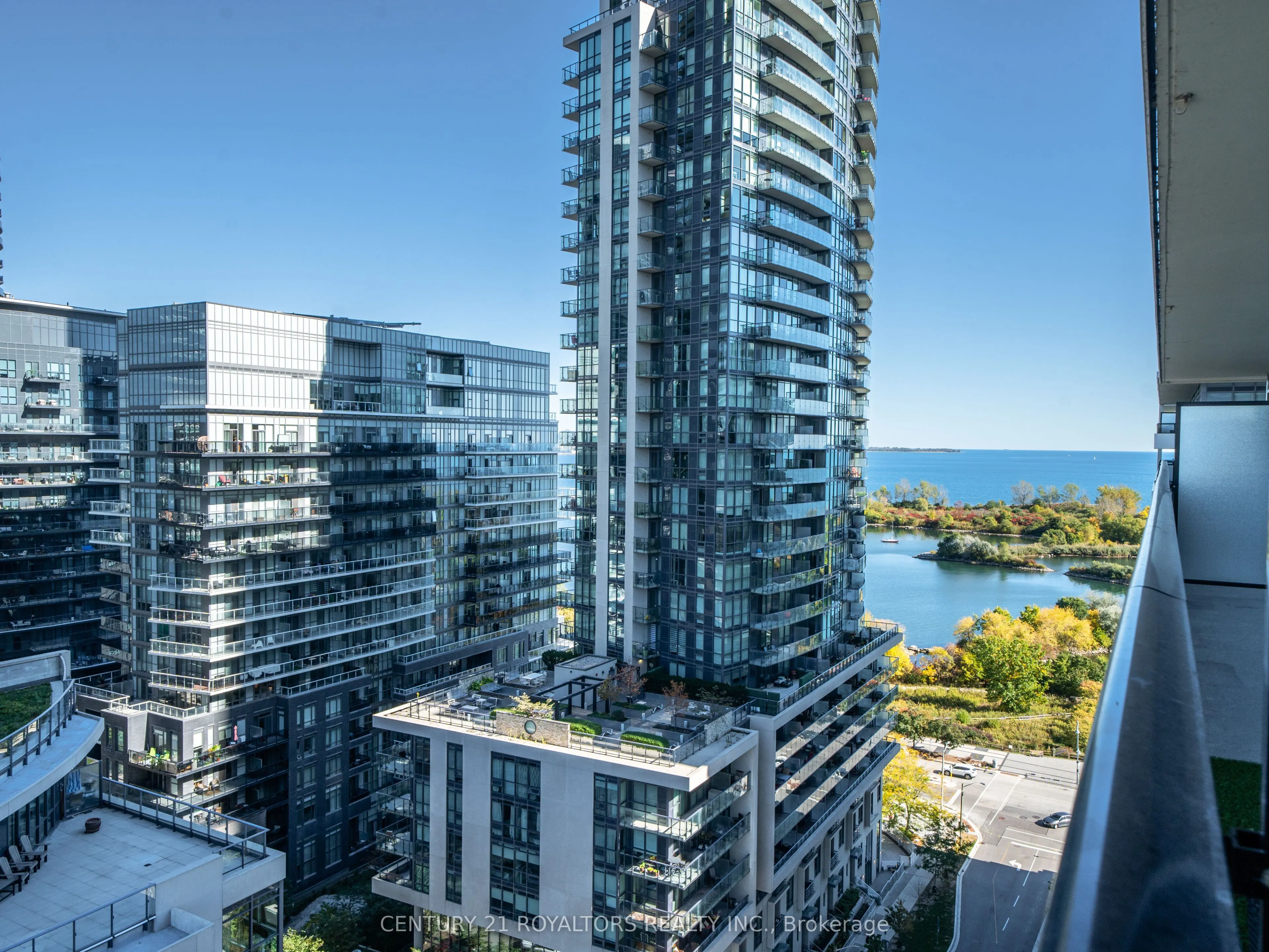 70 Annie Craig Drive, #1402