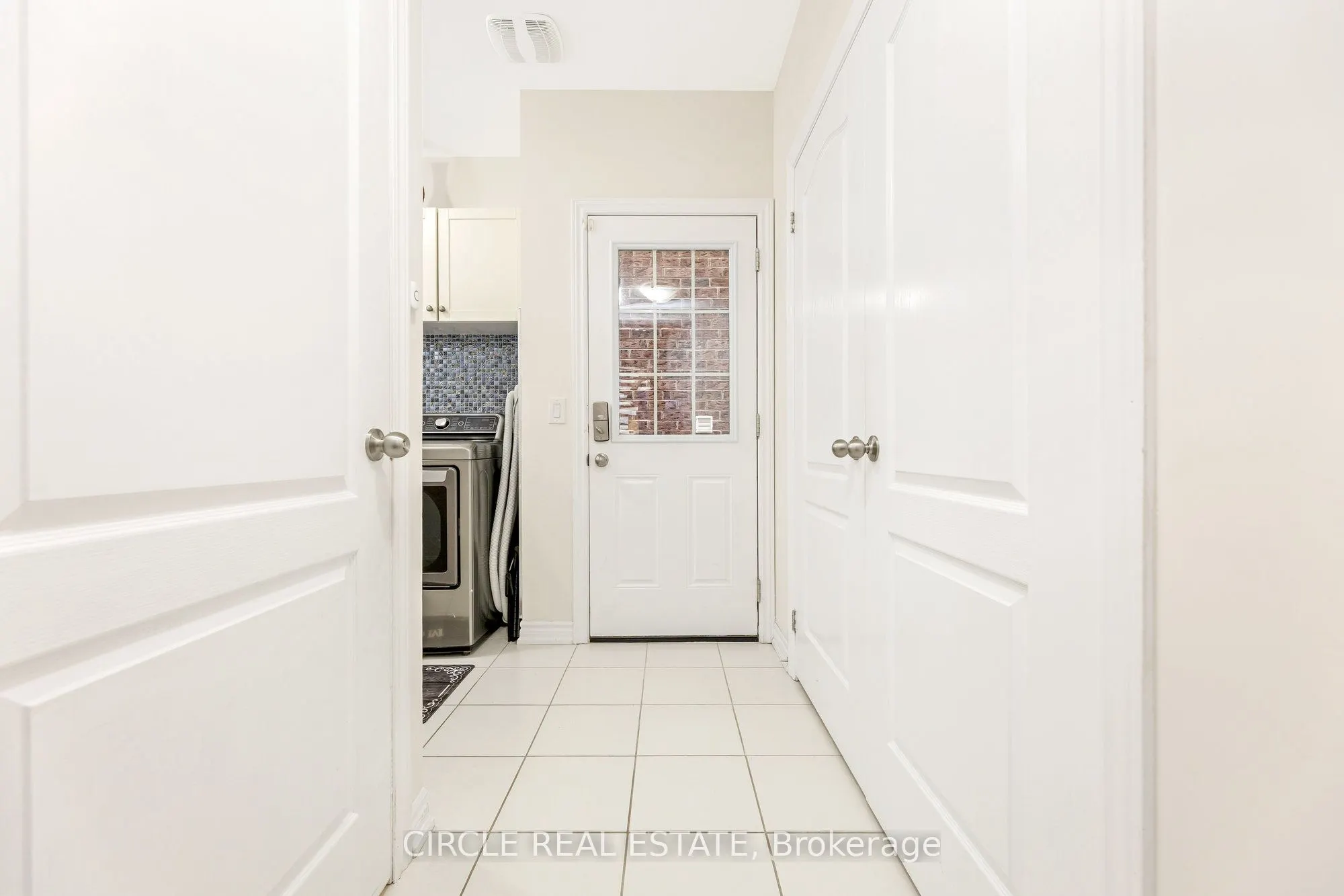 9 Brethby Street, #Above Ground Unit