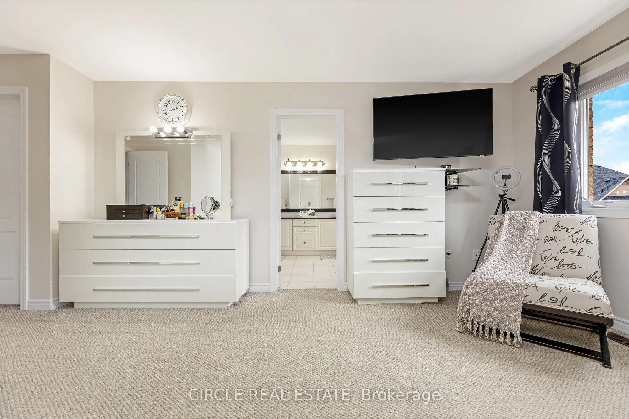 9 Brethby Street, #Above Ground Unit