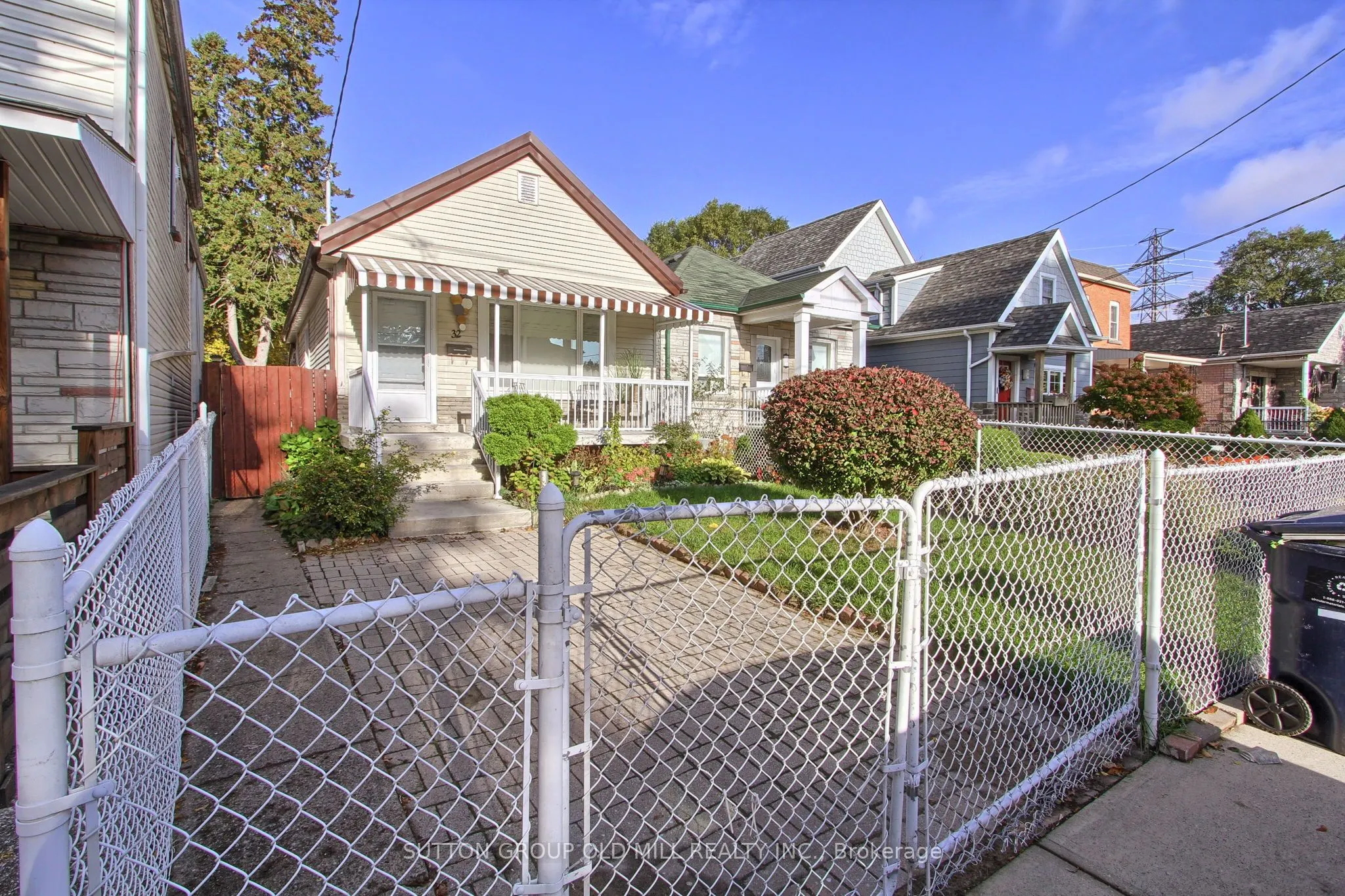 32 Florence Crescent