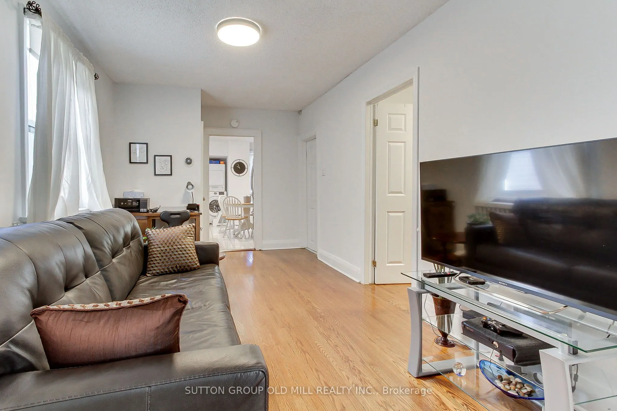 32 Florence Crescent