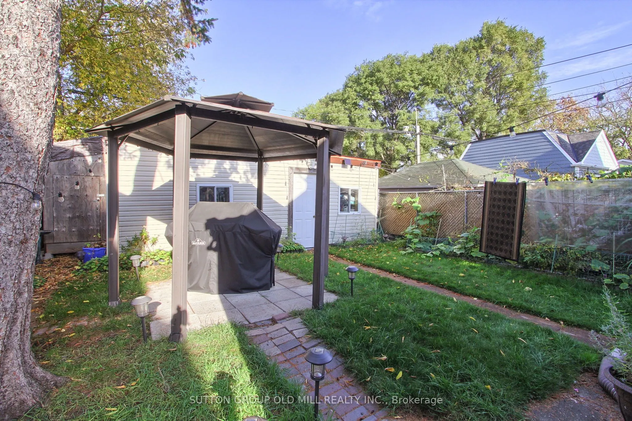 32 Florence Crescent