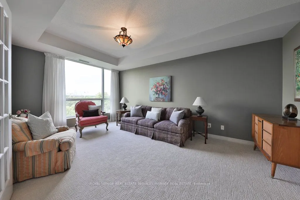 1900 The Collegeway, #807