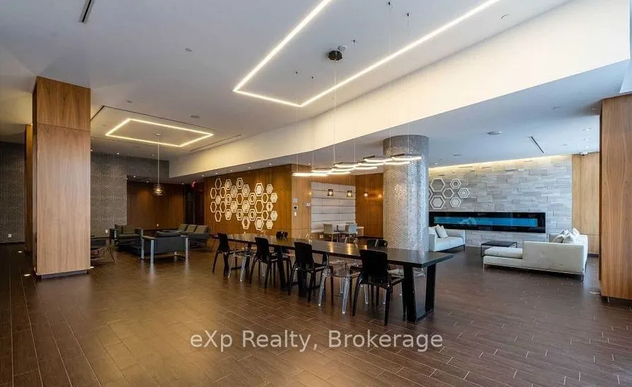 36 Park Lawn Road, #3707