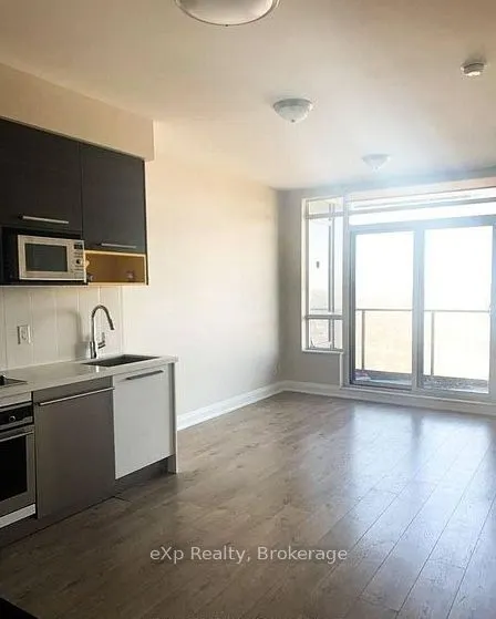 36 Park Lawn Road, #3707