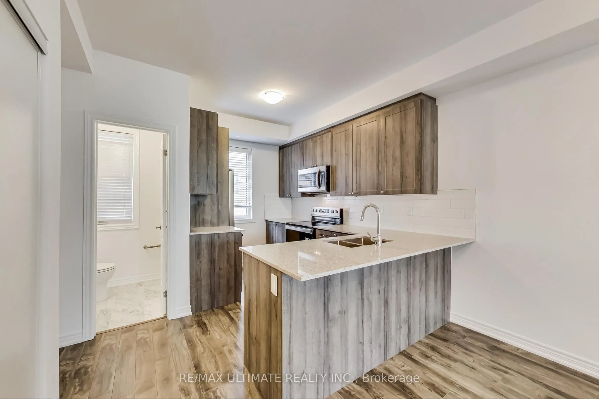 370 Hopewell Avenue, #214