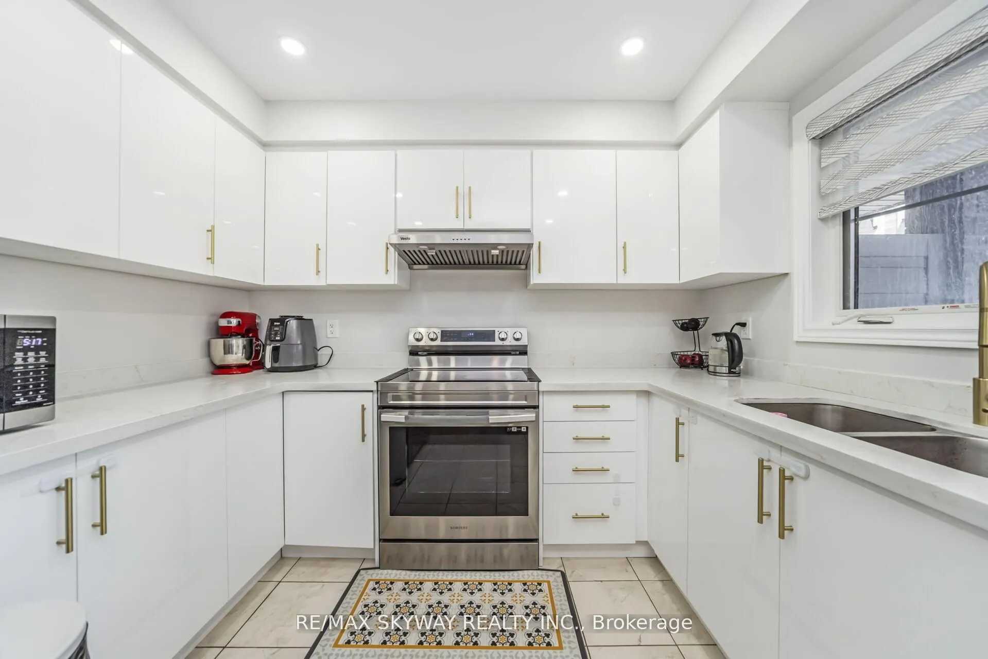 200 Veterans Drive, #22