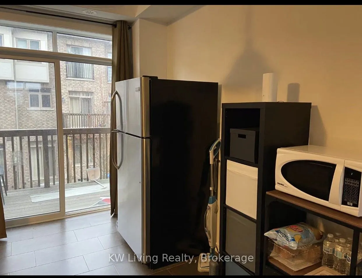 432 Ladycroft Terrace, #Upper