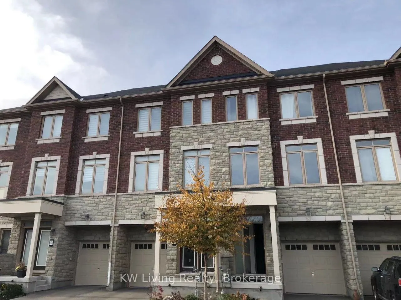 432 Ladycroft Terrace, #Upper