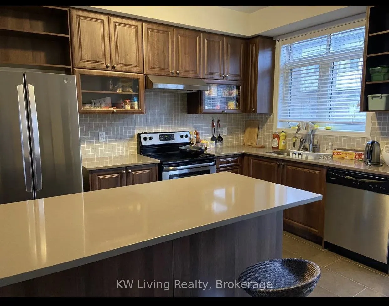 432 Ladycroft Terrace, #Upper