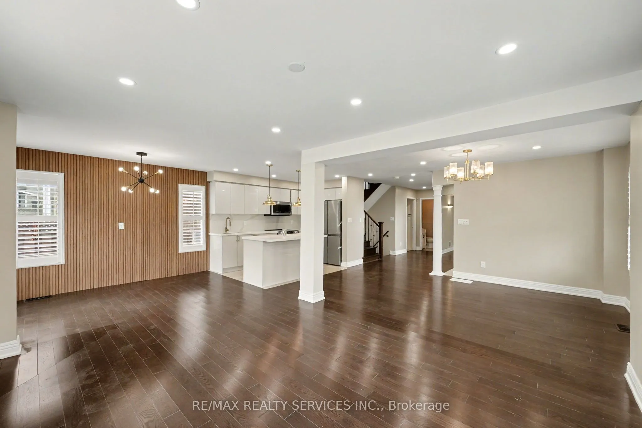 1032 Blueheron Boulevard, #Main