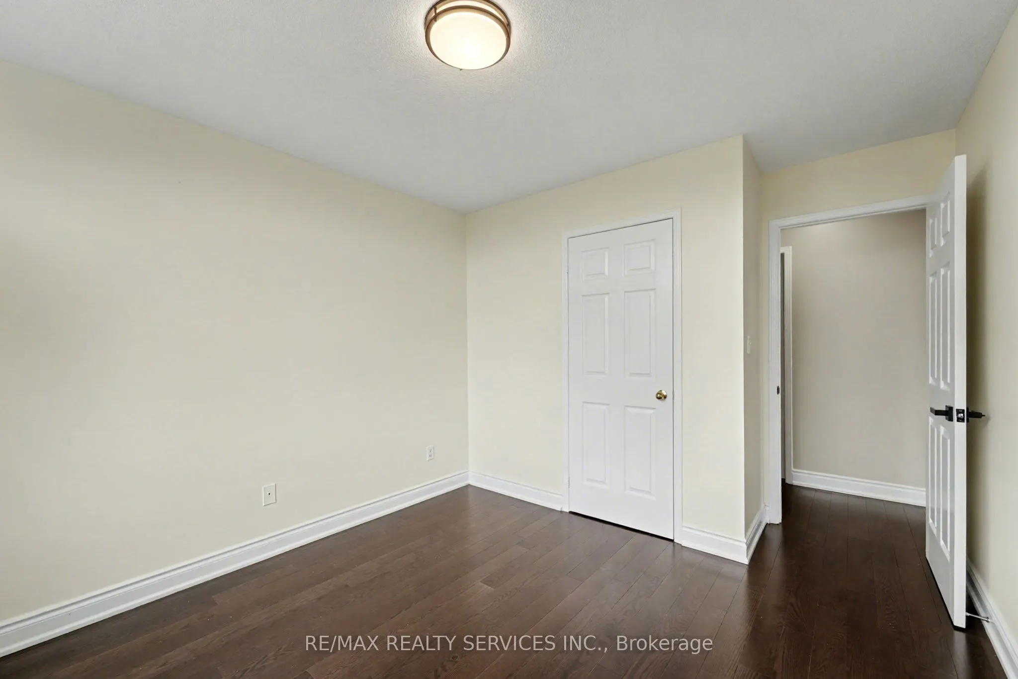 1032 Blueheron Boulevard, #Main