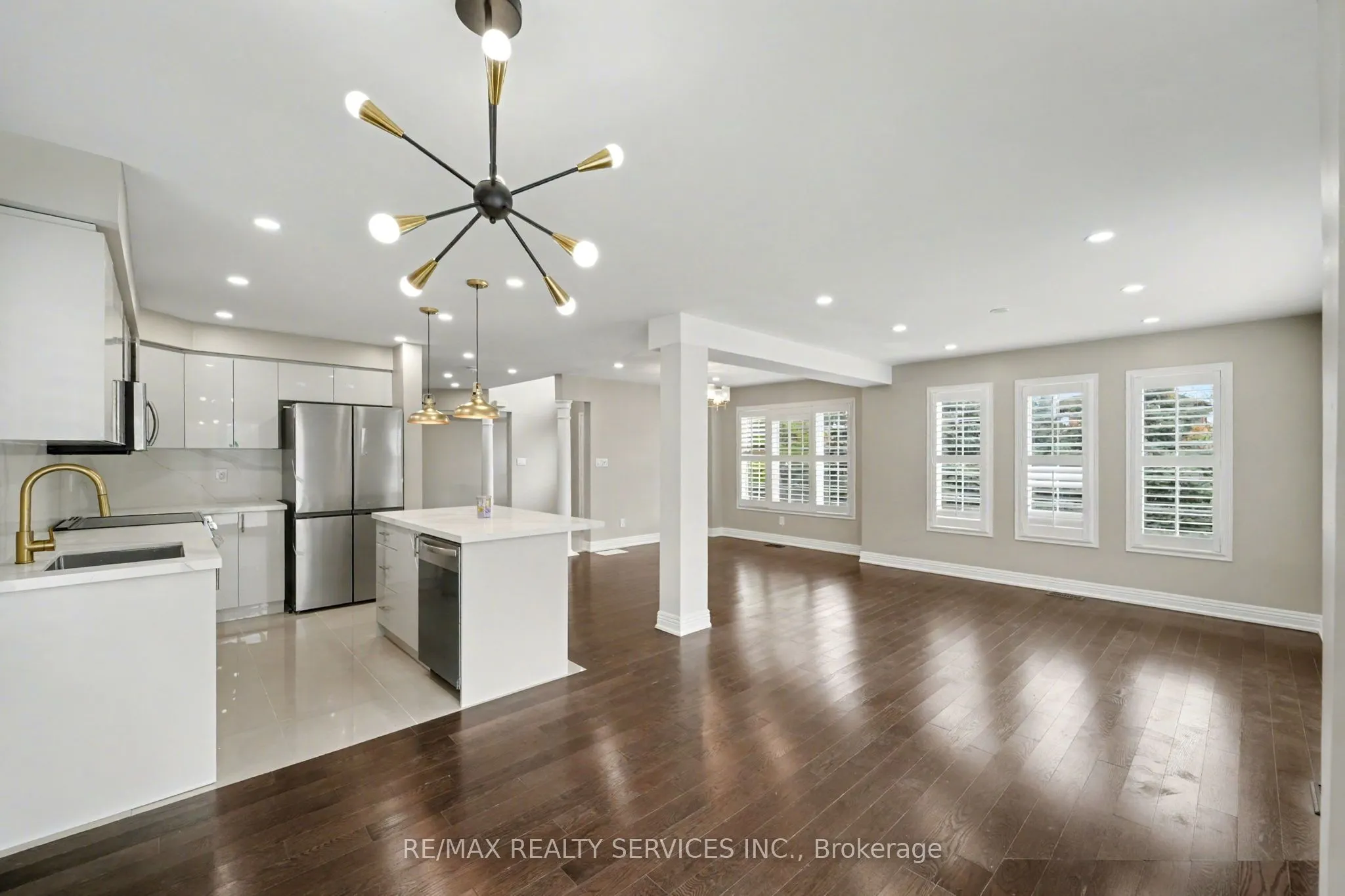 1032 Blueheron Boulevard, #Main