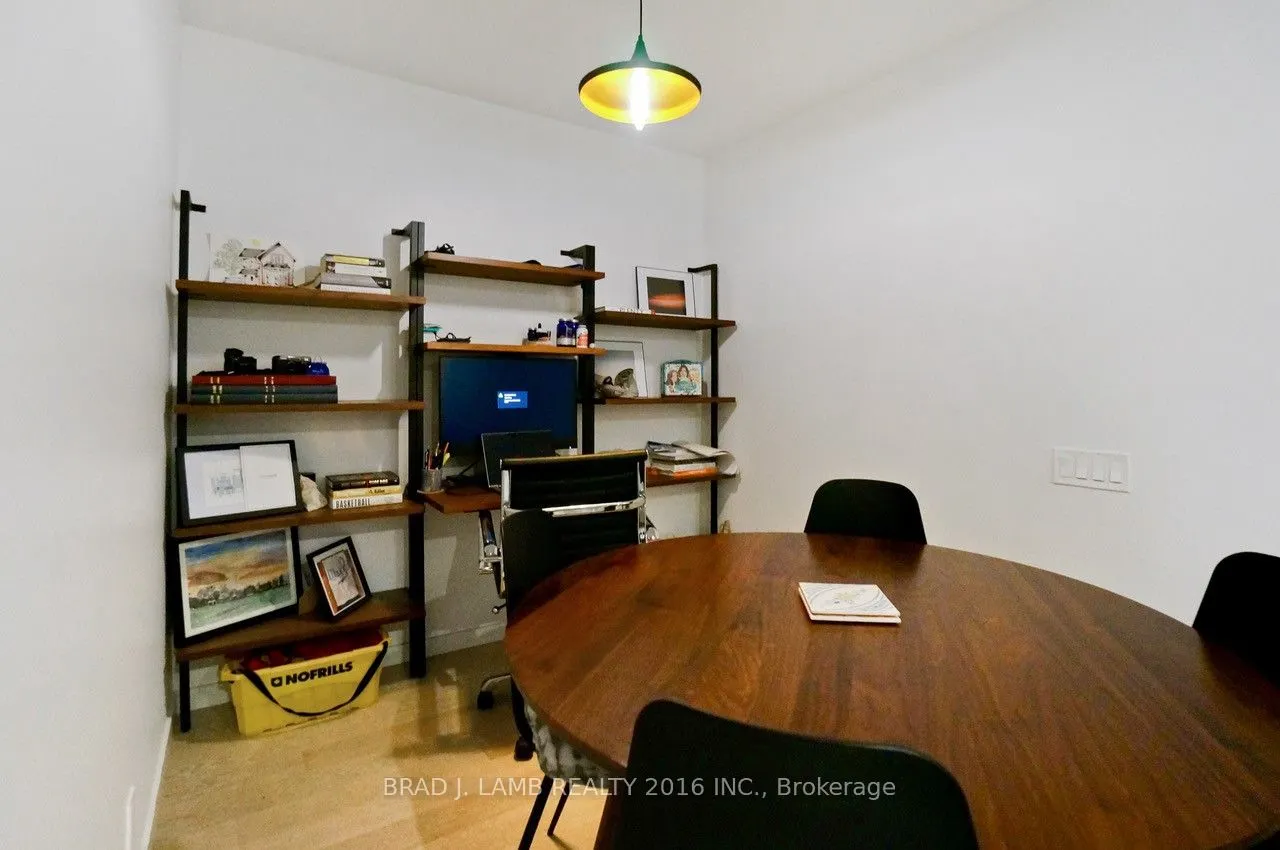 383 Sorauren Avenue, #210