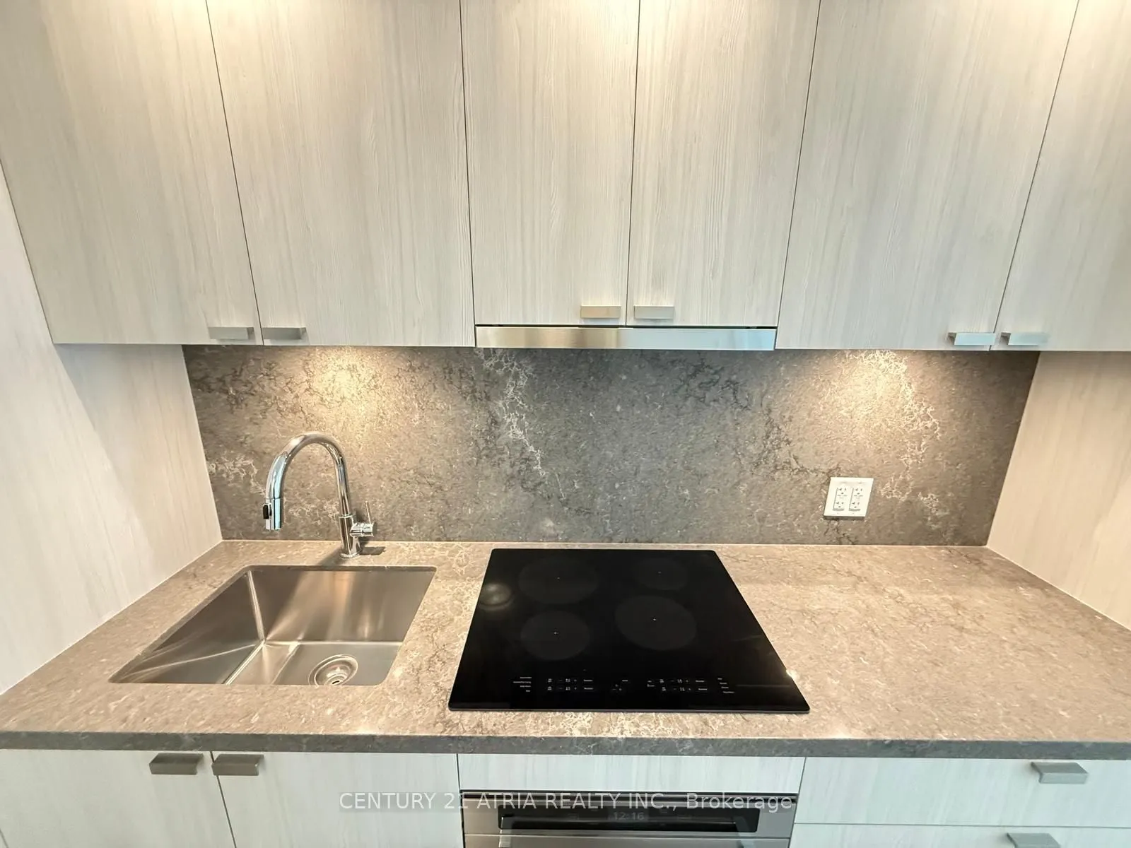 259 The Kingsway, #502