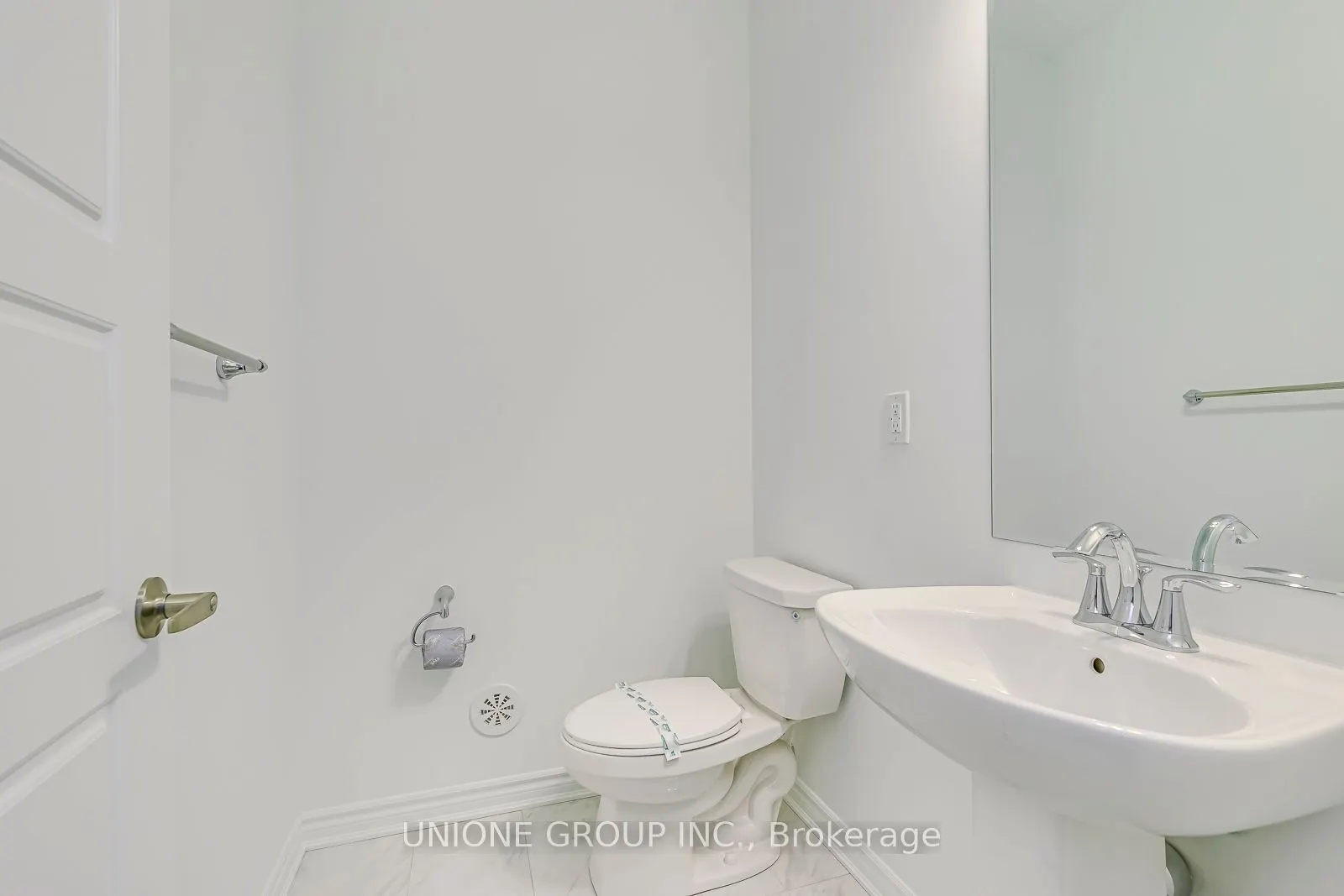 3070 John Mckay Boulevard, #19