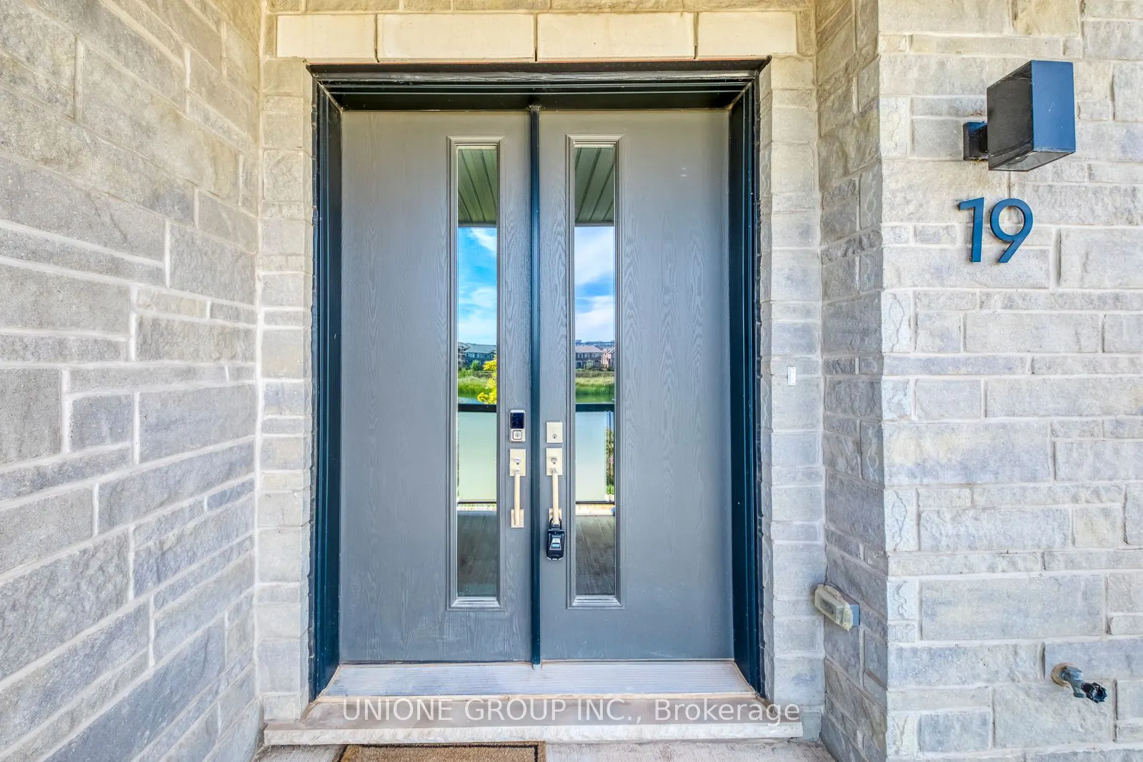 3070 John Mckay Boulevard, #19