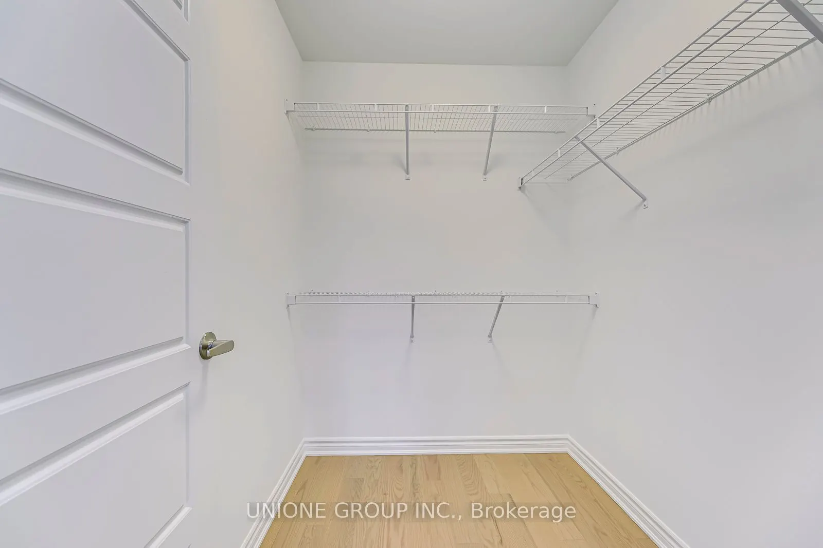 3070 John Mckay Boulevard, #19