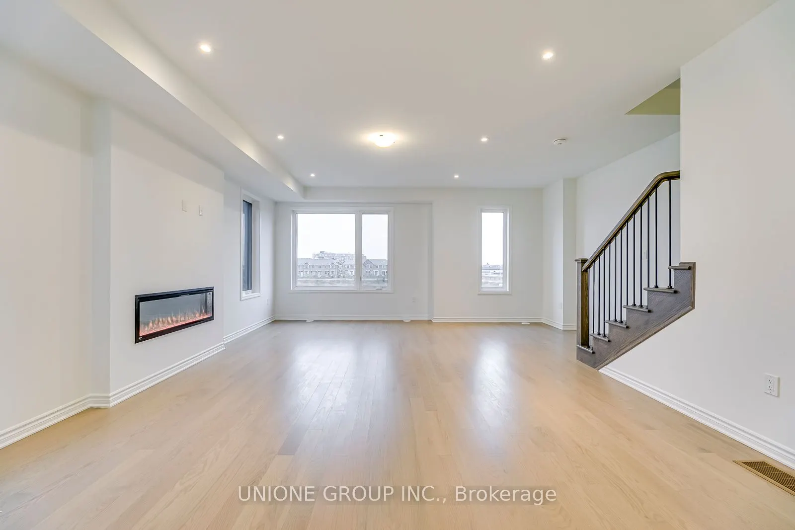 3070 John Mckay Boulevard, #19