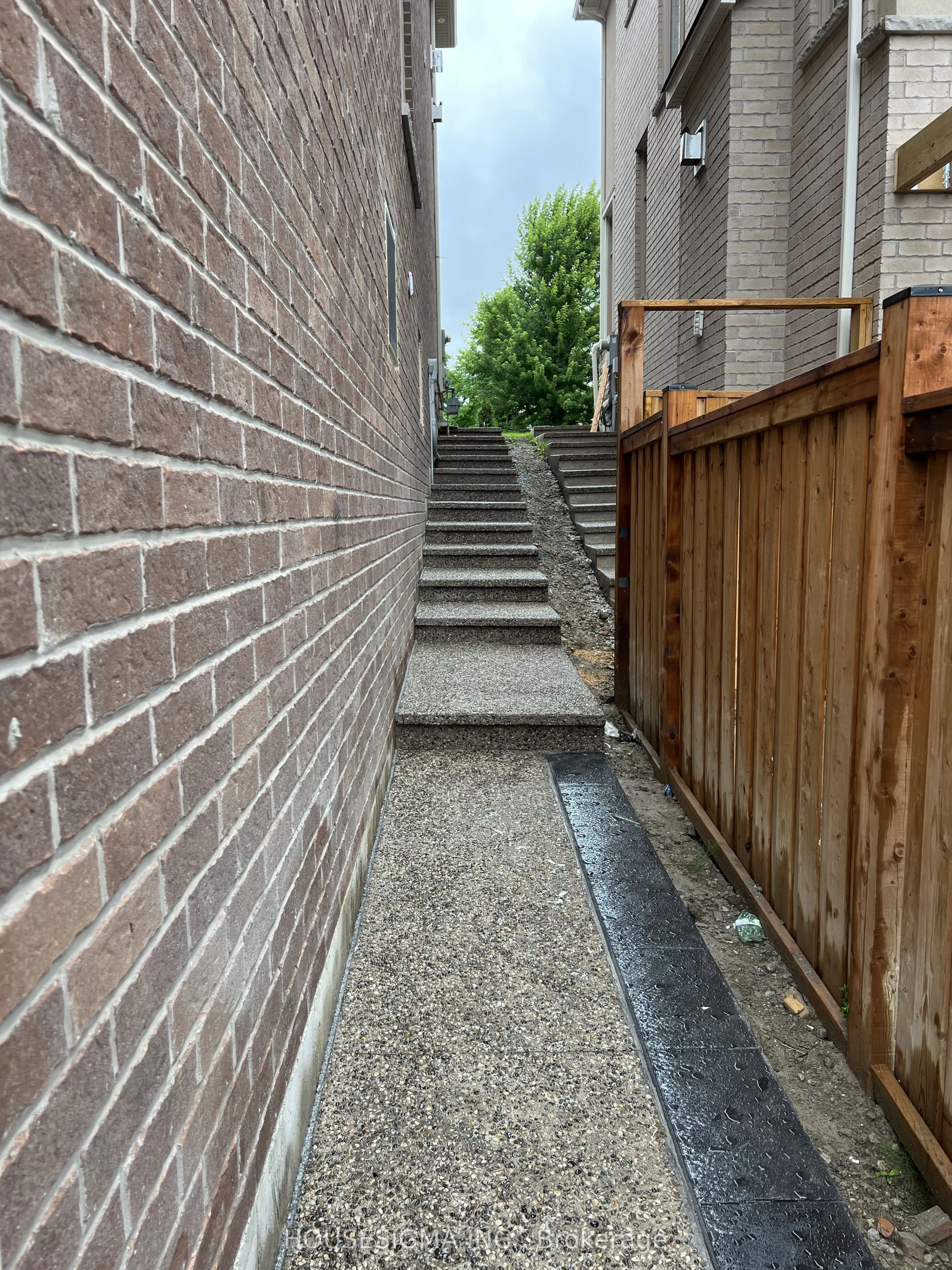 931 Pine Valley Circle