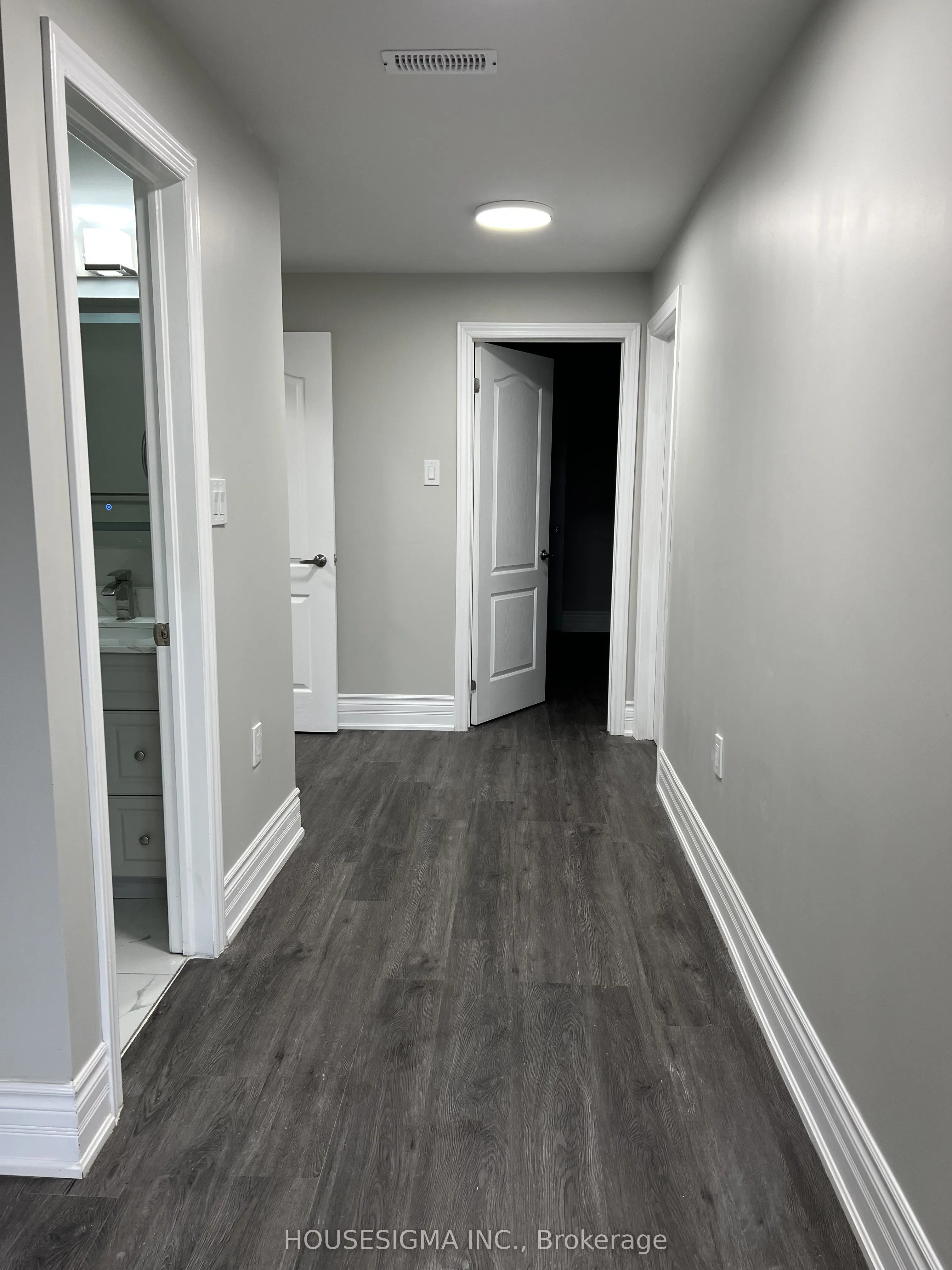 931 Pine Valley Circle