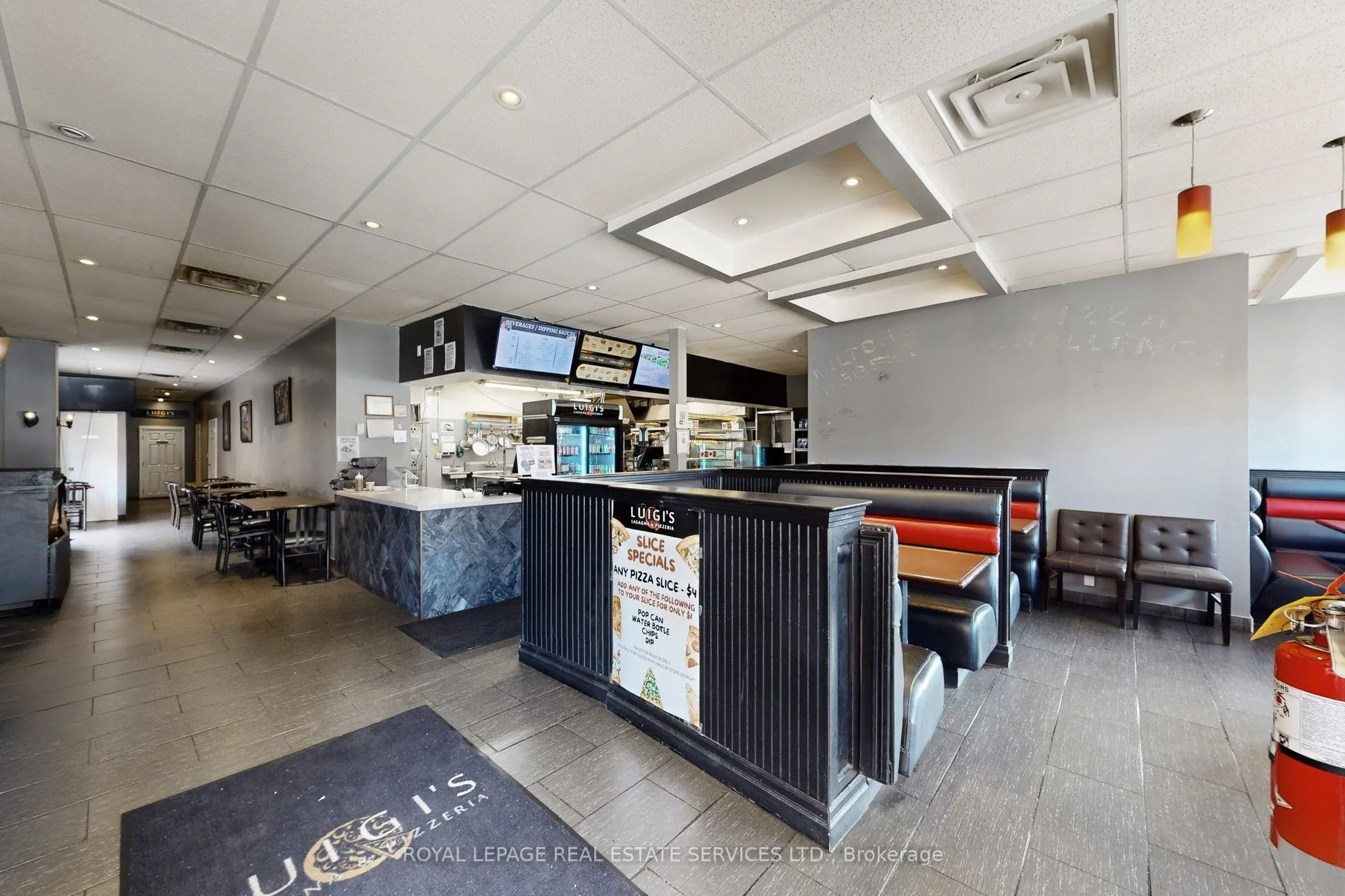 17 Commercial Street