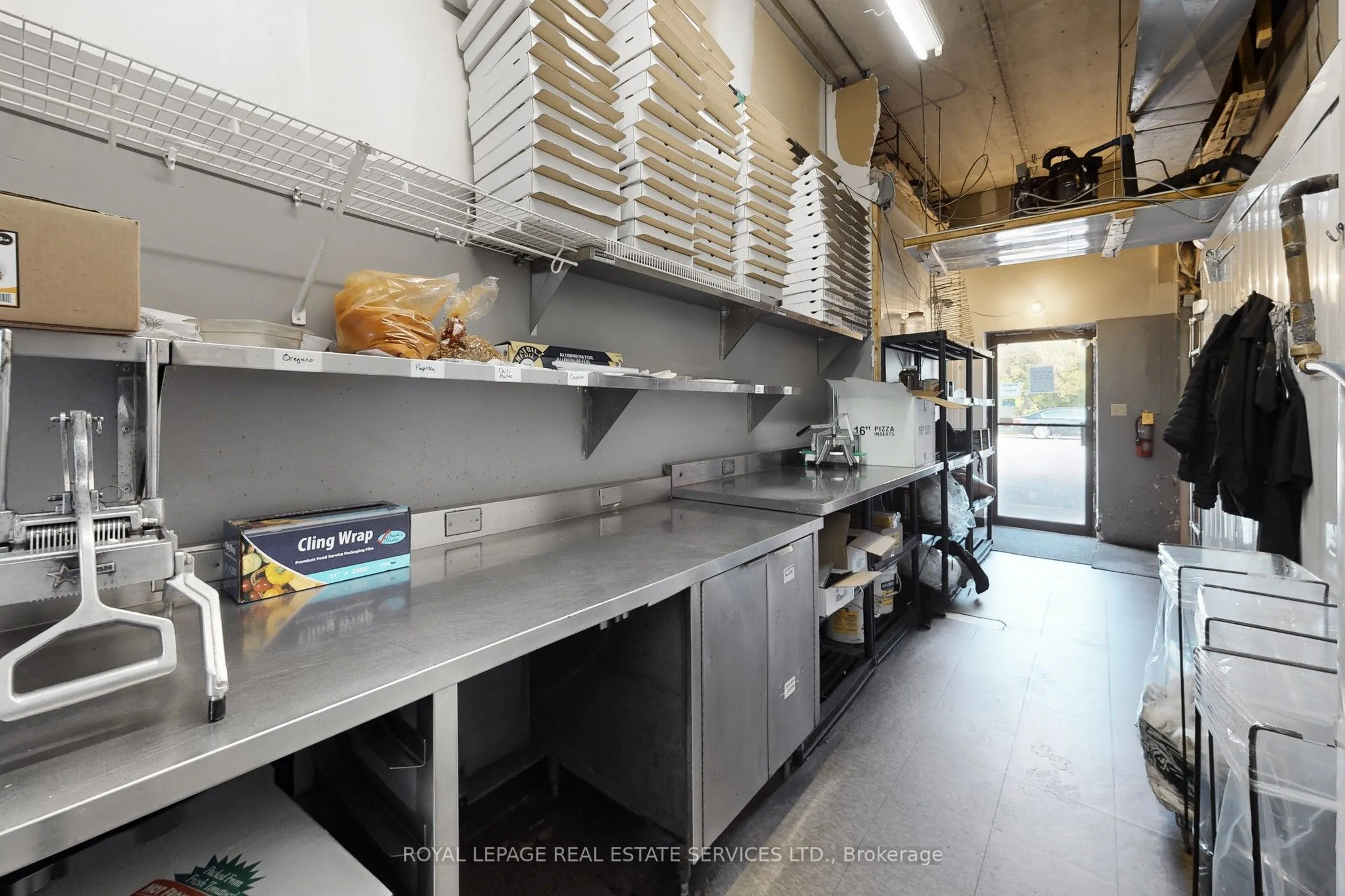 17 Commercial Street